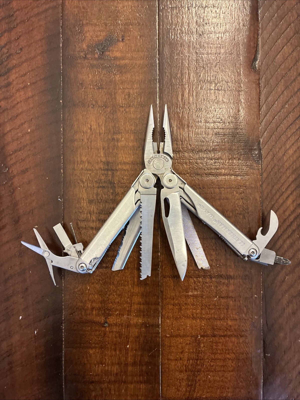Leatherman Wave Stainless Steel Multitool  - 11/05 - Very Good