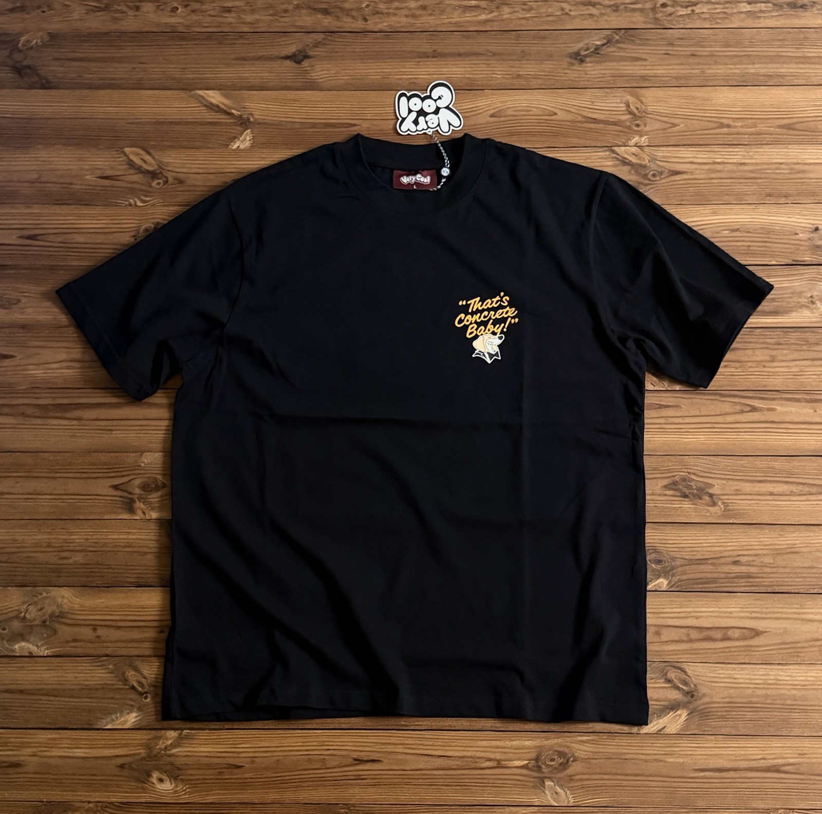 Cool Shirtz Cold Ones Very Cool black DOG CEMENT T-shirt NWT