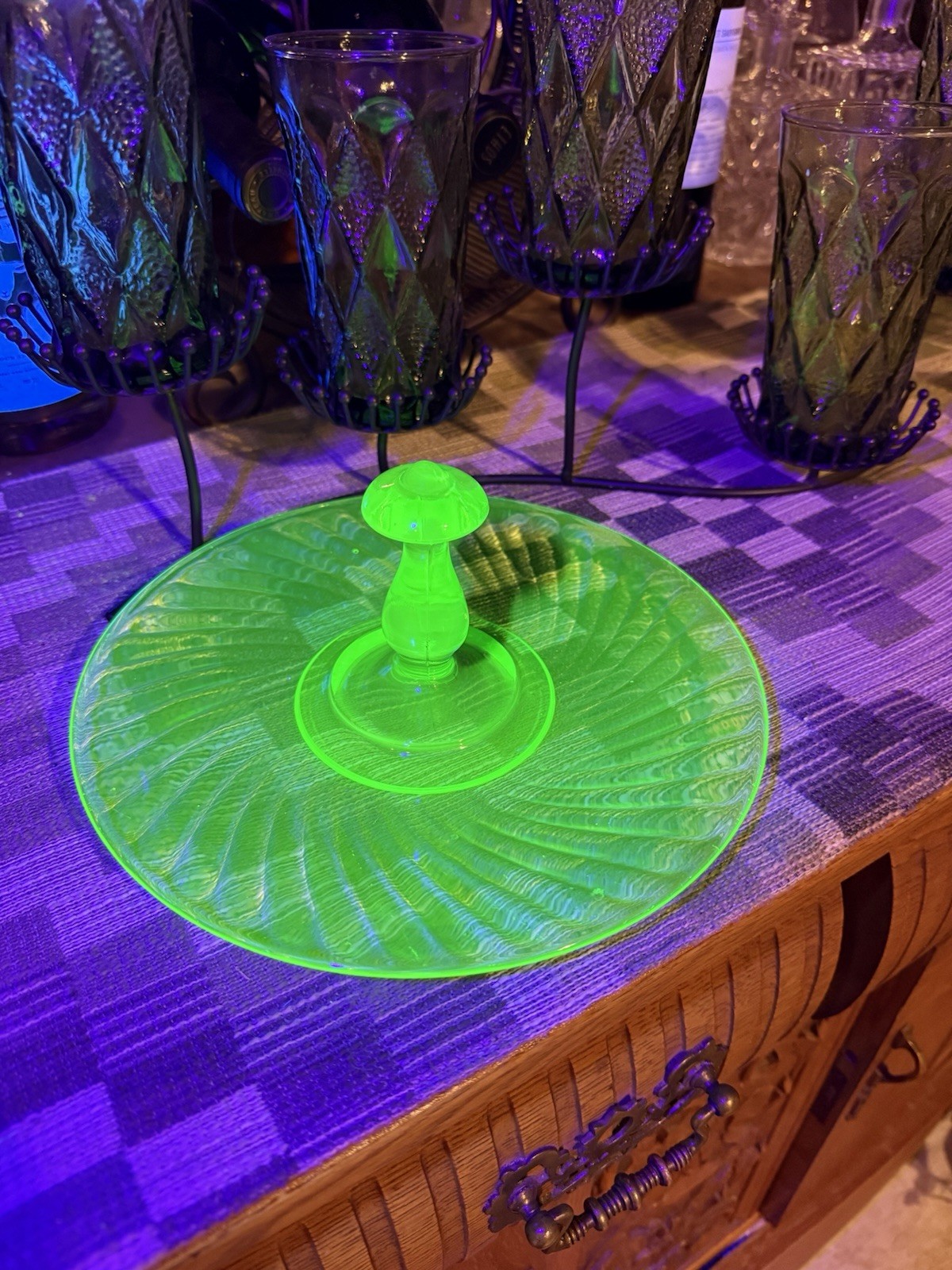 Vintage 1928-30 Anchor Hocking Swirl Green Depression Uranium Glass Dish Tray