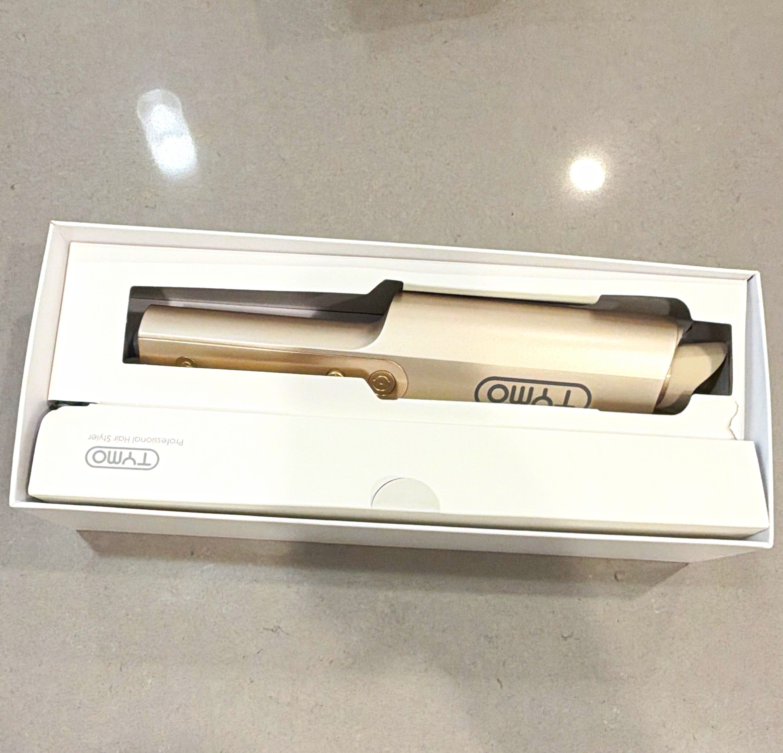 TYMO CurlPro Plus Automatic Curling Iron 1.25 in Barrel – Gold TYMO CurlPro Plus Automatic Curling Iron 1.25 in Barrel – Gold