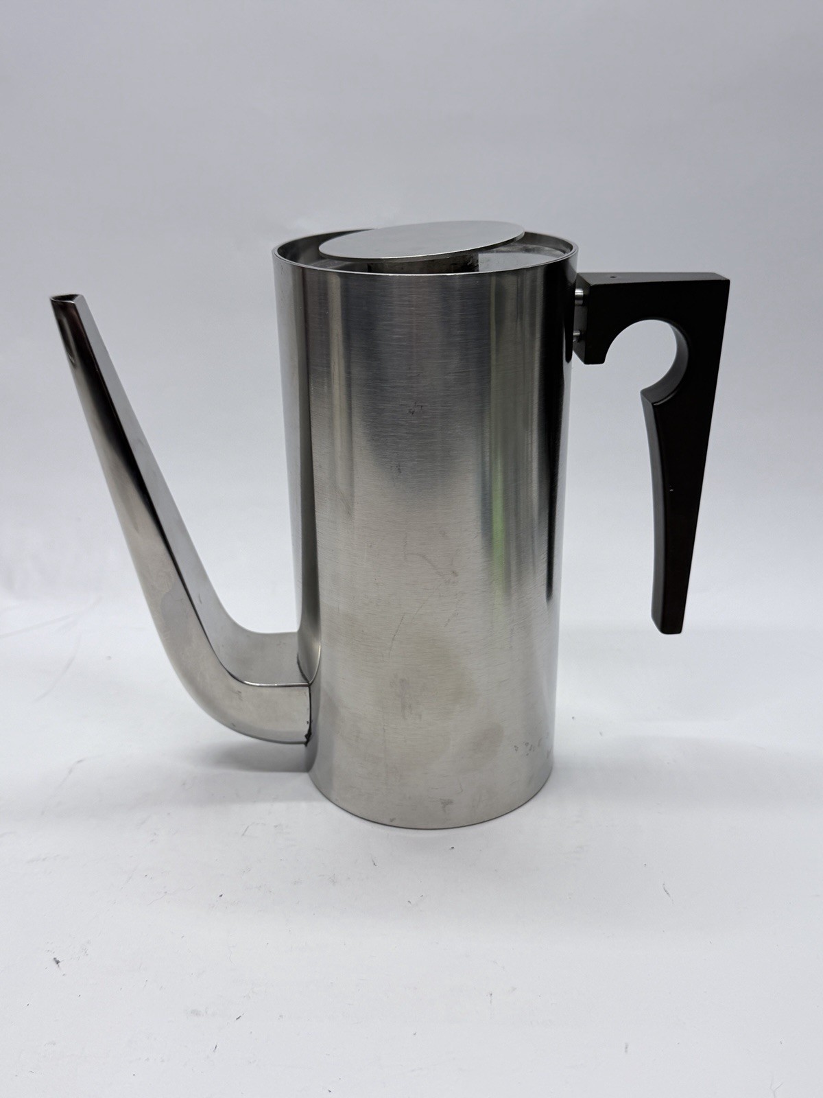 Arne Jacobsen Stelton Cylinda Line Tea/Coffee Pot MCM Arne Jacobsen Stelton Cylinda Line Tea/Coffee Pot MCM