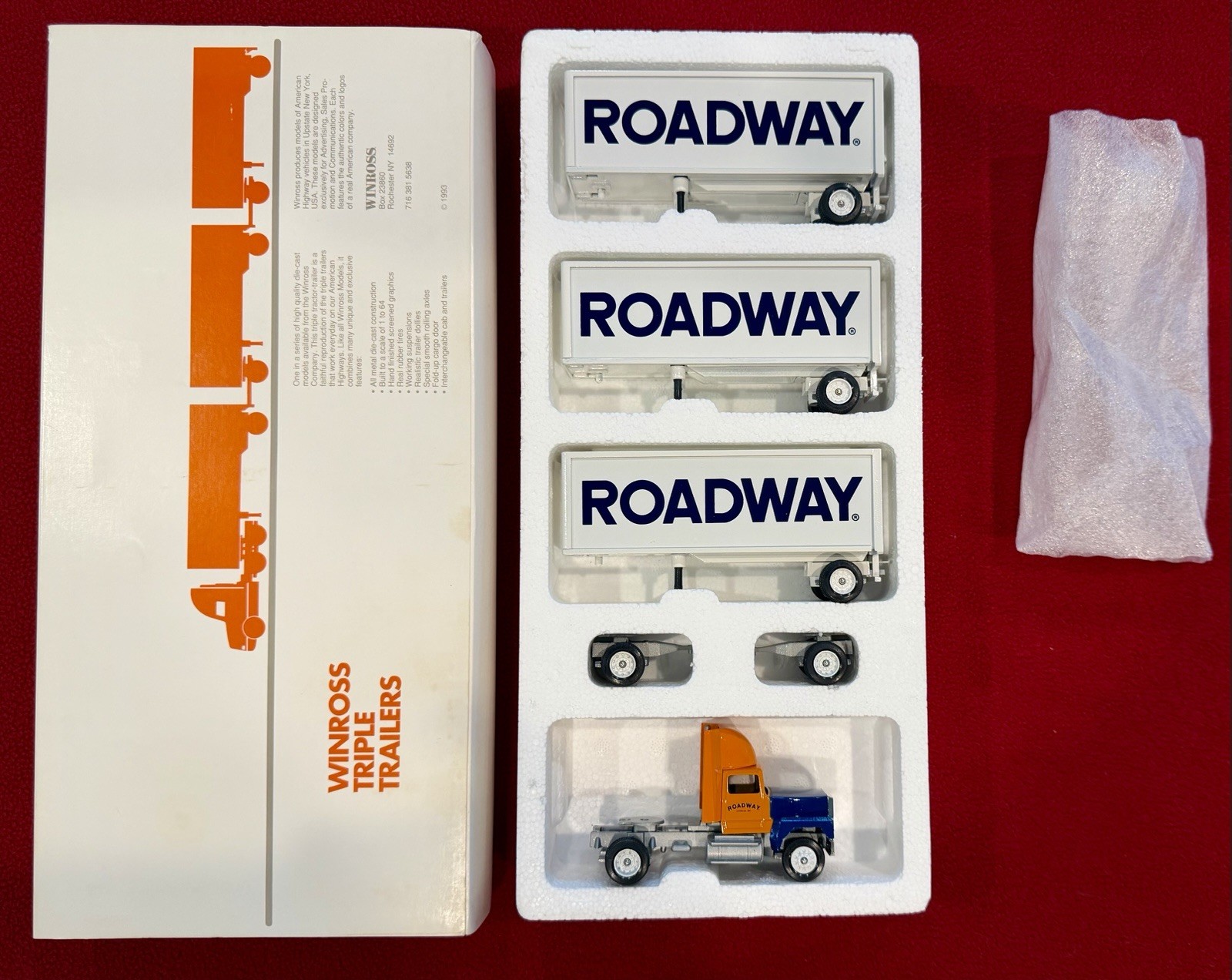 1993 Winross ROADWAY TRIPLE Trailers 1/64 MIMB Amazing & GORGEOUS 🤩 1993 Winross ROADWAY TRIPLE Trailers 1/64 MIMB Amazing & GORGEOUS 🤩