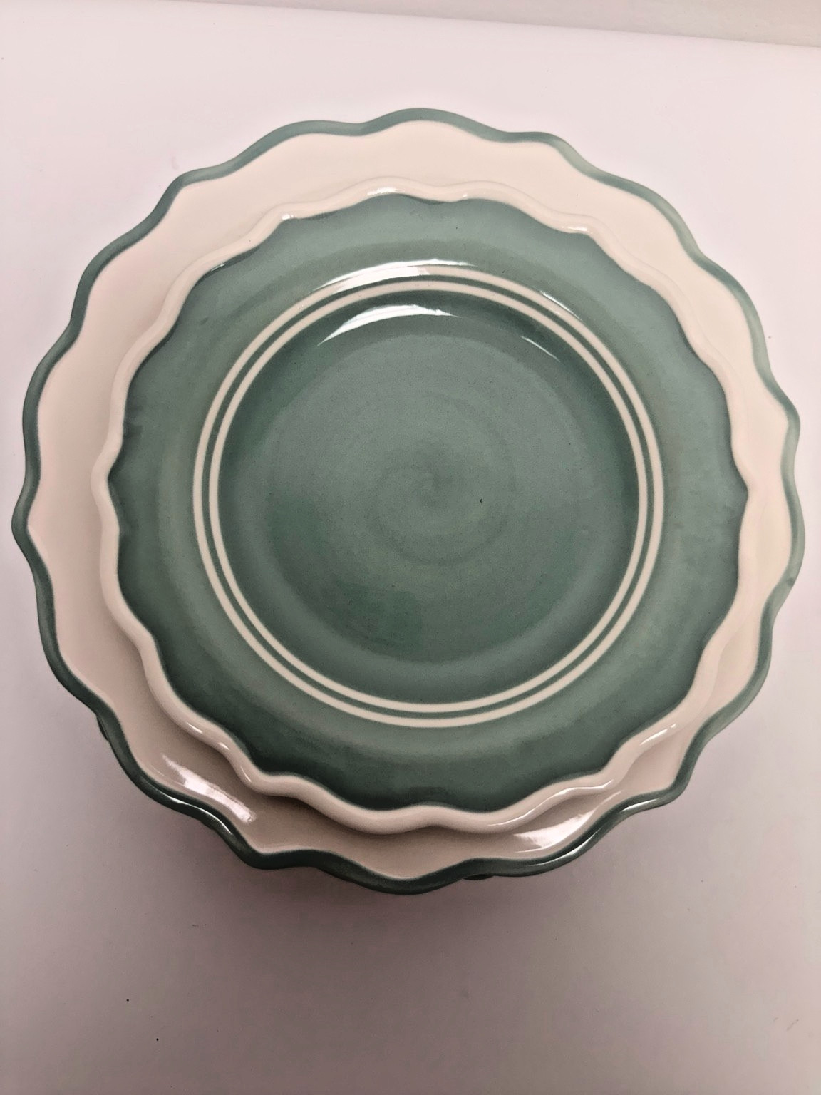 Pioneer Woman Ainsley Sage Blue Dinnerware Set 4 Place Settings 12 Pc New HTF Pioneer Woman Ainsley Sage Blue Dinnerware Set 4 Place Settings 12 Pc New HTF