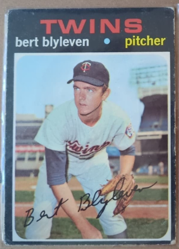 1971 Topps #26 Bert Blyleven Minnesota Twins Rookie Card 1971 Topps #26 Bert Blyleven Minnesota Twins Rookie Card