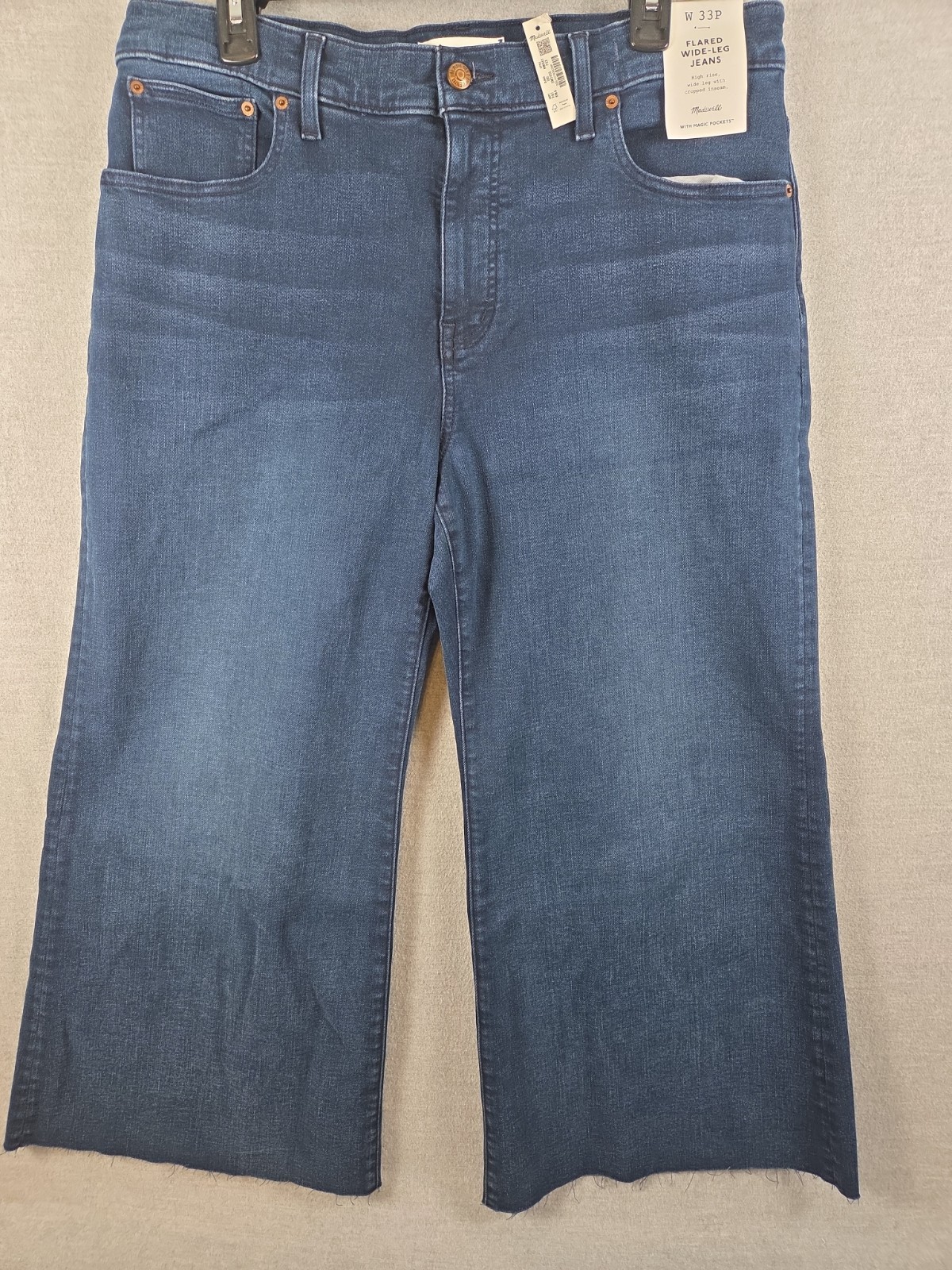 Madewell Flared Wide Leg Crop Jeans 33P Raw Hem High Rise Magic Pockets NEW Madewell Flared Wide Leg Crop Jeans 33P Raw Hem High Rise Magic Pockets NEW