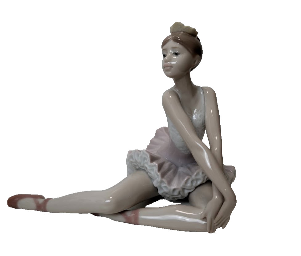 LLADRO 6174 Graceful Pose Ballerina Porcelain Figurine Retired Spain