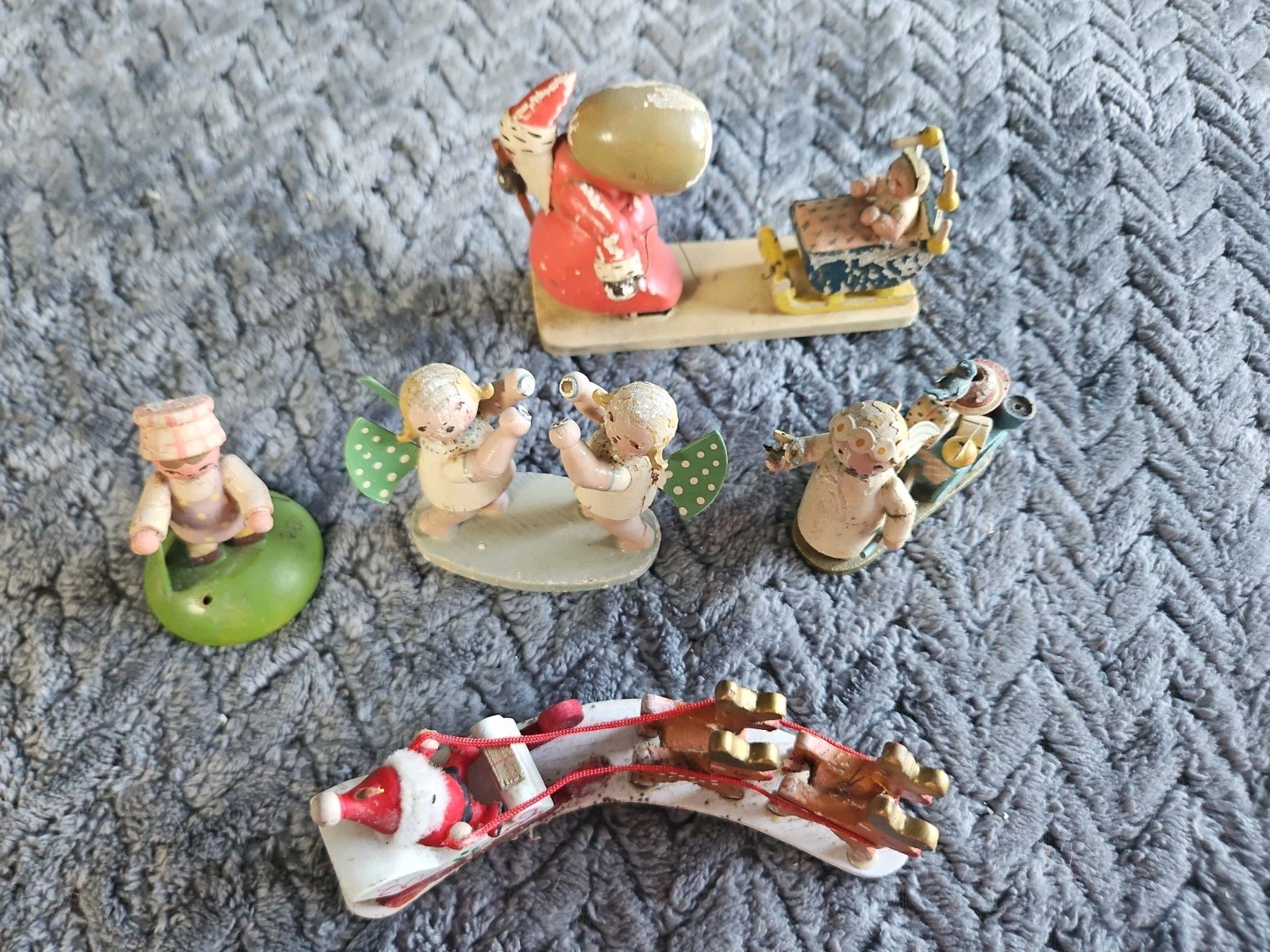 Vintage Erzgebirge Wendt & Kuhn Wooden Figurines Germany Lot of 5 READ Vintage Erzgebirge Wendt & Kuhn Wooden Figurines Germany Lot of 5 READ