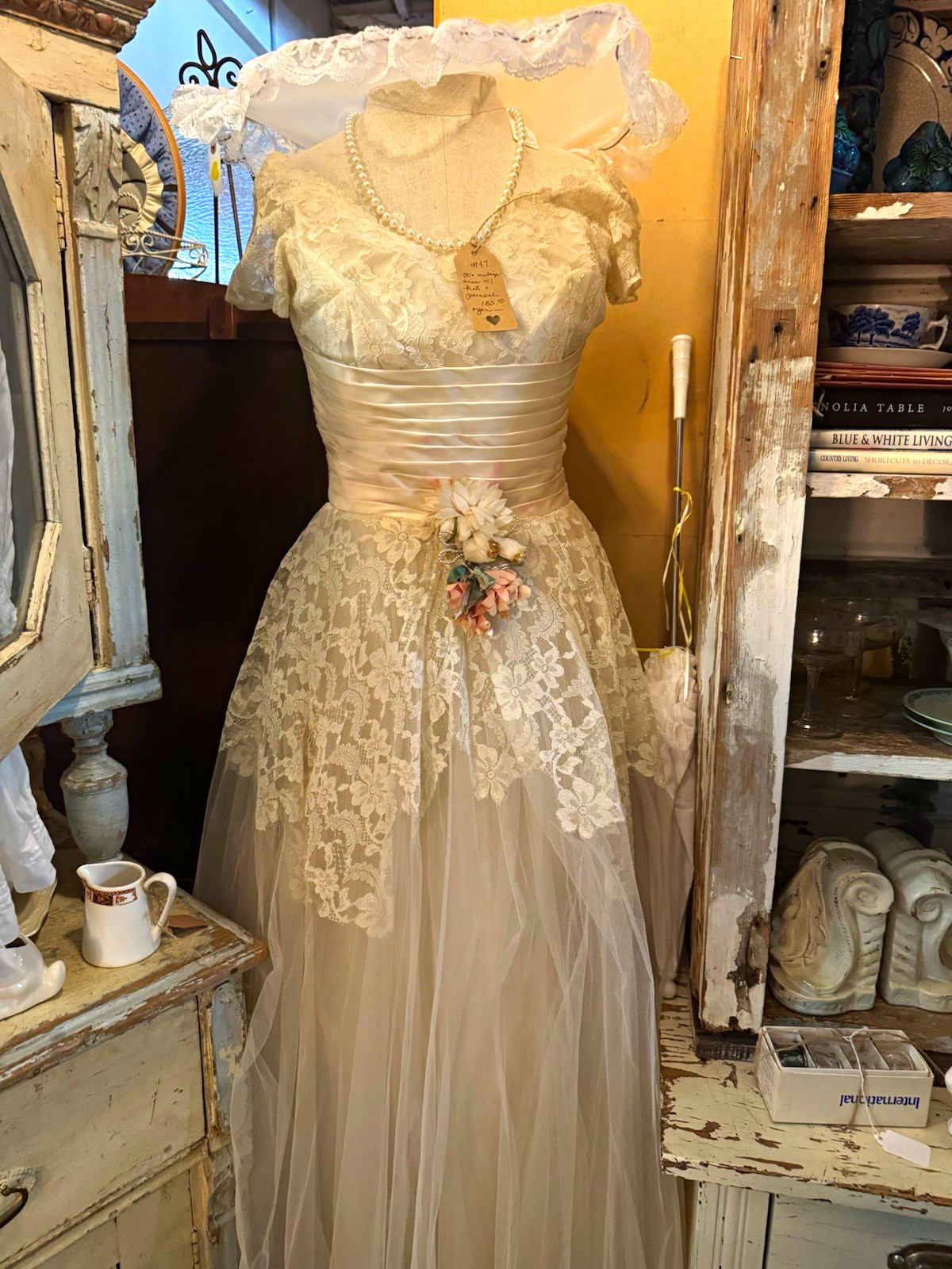 Incredible Vintage 40s Bridesmaid Dress with hat and parasol