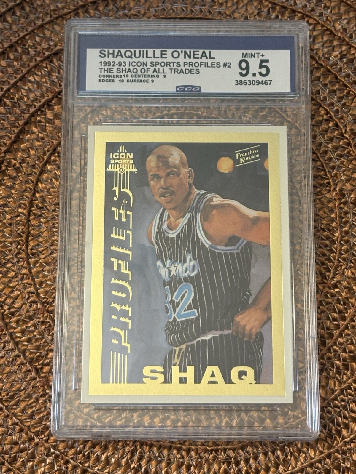 1992-93 Icon Sports Profiles #2 Shaquille O\'Neal basketball card CCG 9.5 1992-93 Icon Sports Profiles #2 Shaquille O\'Neal basketball card CCG 9.5