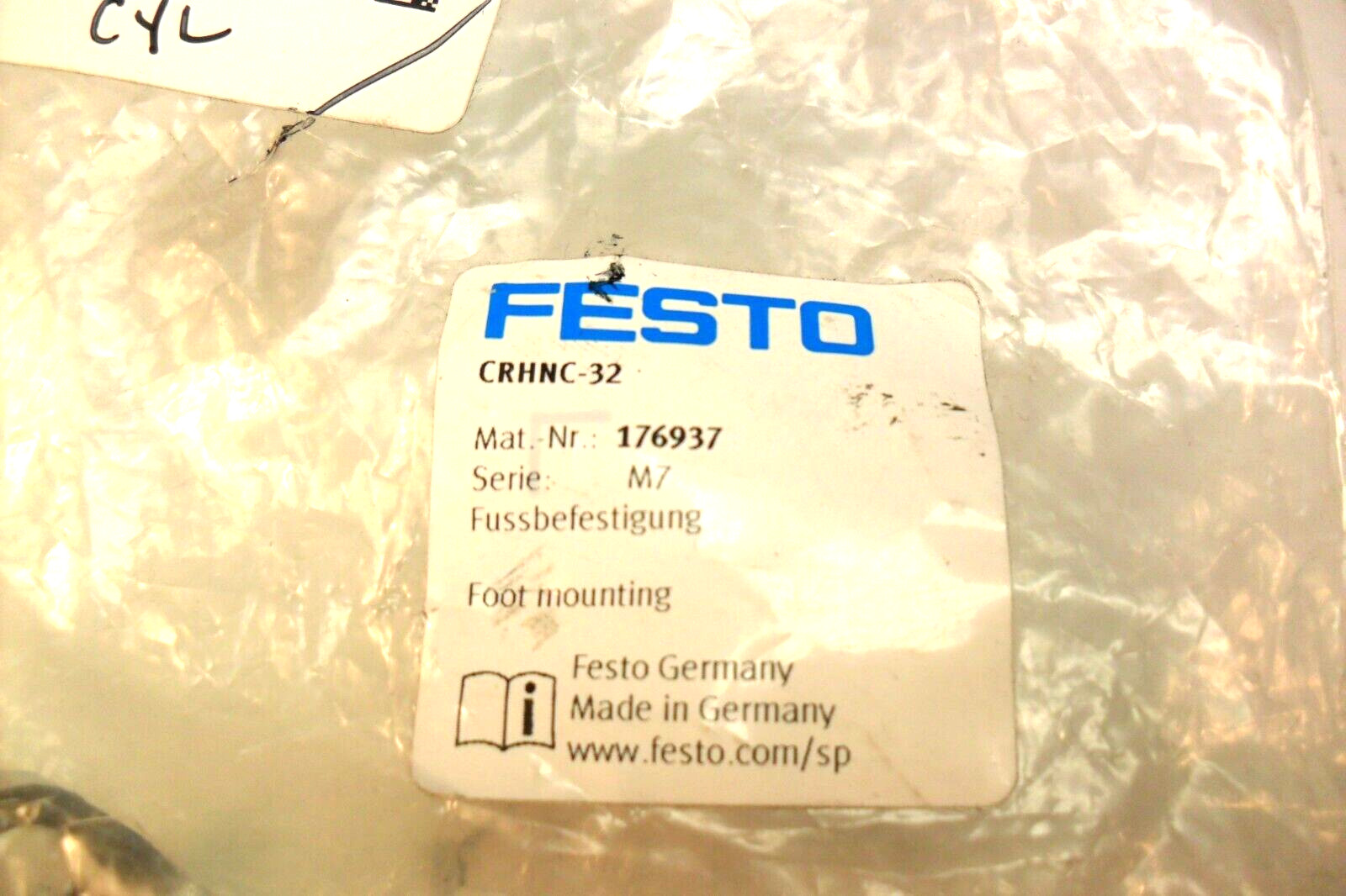Festo CRHNC-32 Foot Mounting Bracket Hardware 176937 Sealed Factory Bag