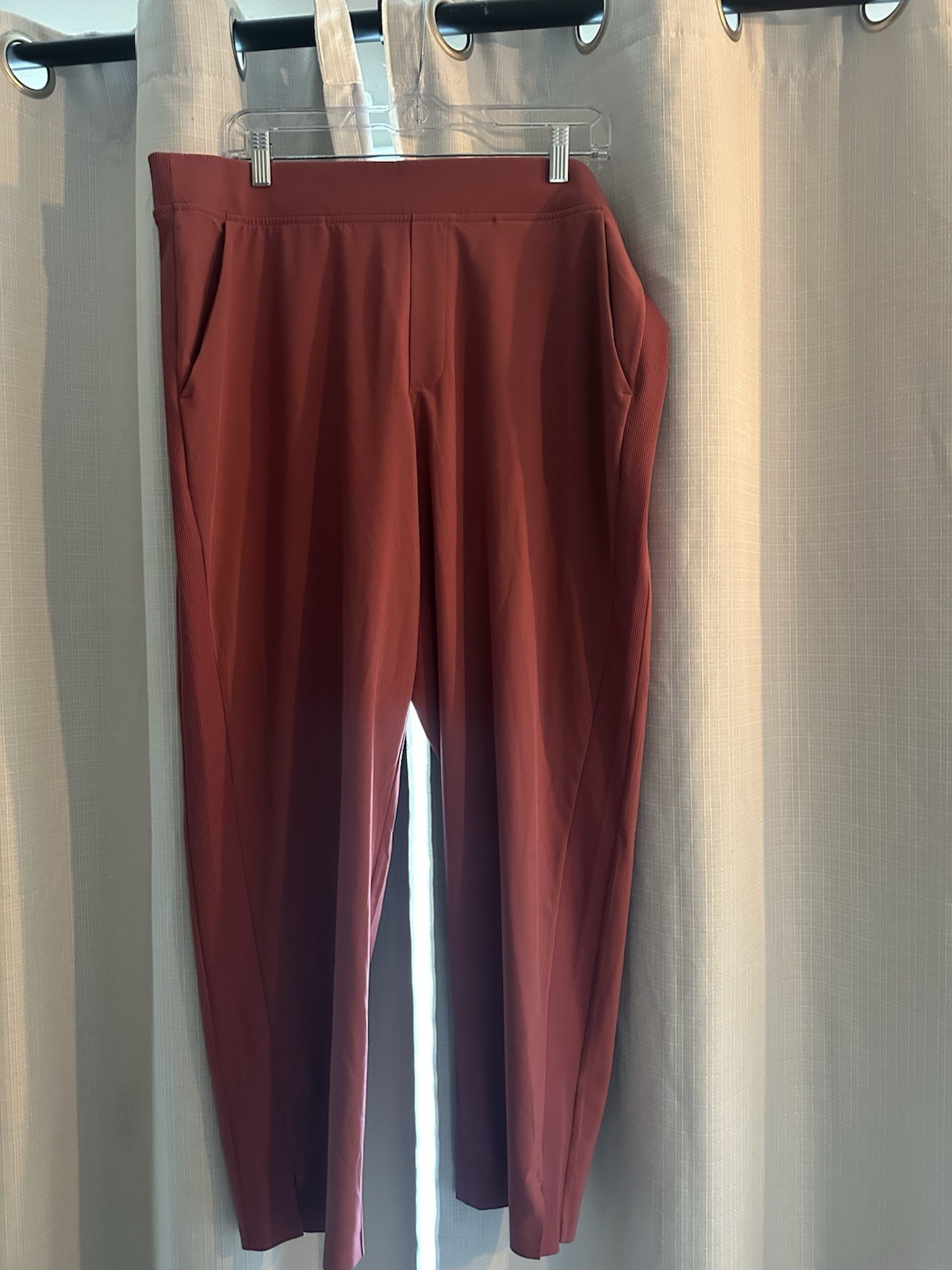 Athleta Brooklyn Ankle Pants in Rose Pink-Size 16