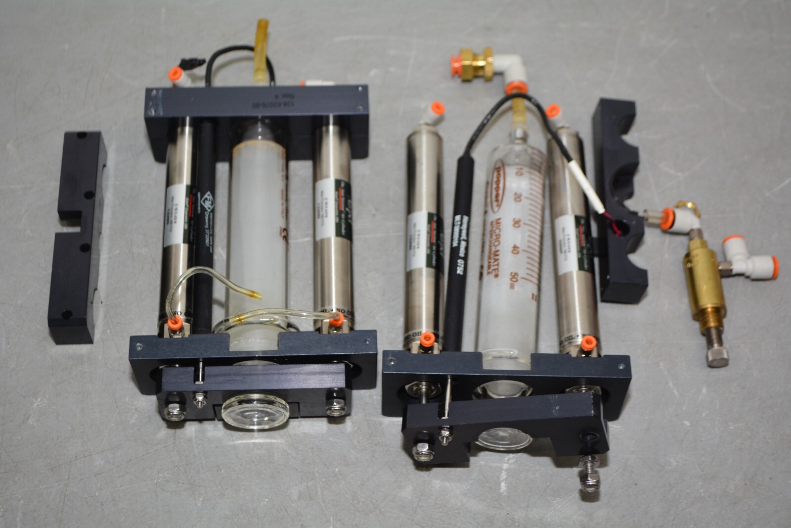 ^ Pneumatic Syrenges Micro-Mate W/ Airpel E 16 D 4.0U Cylinders #X4086