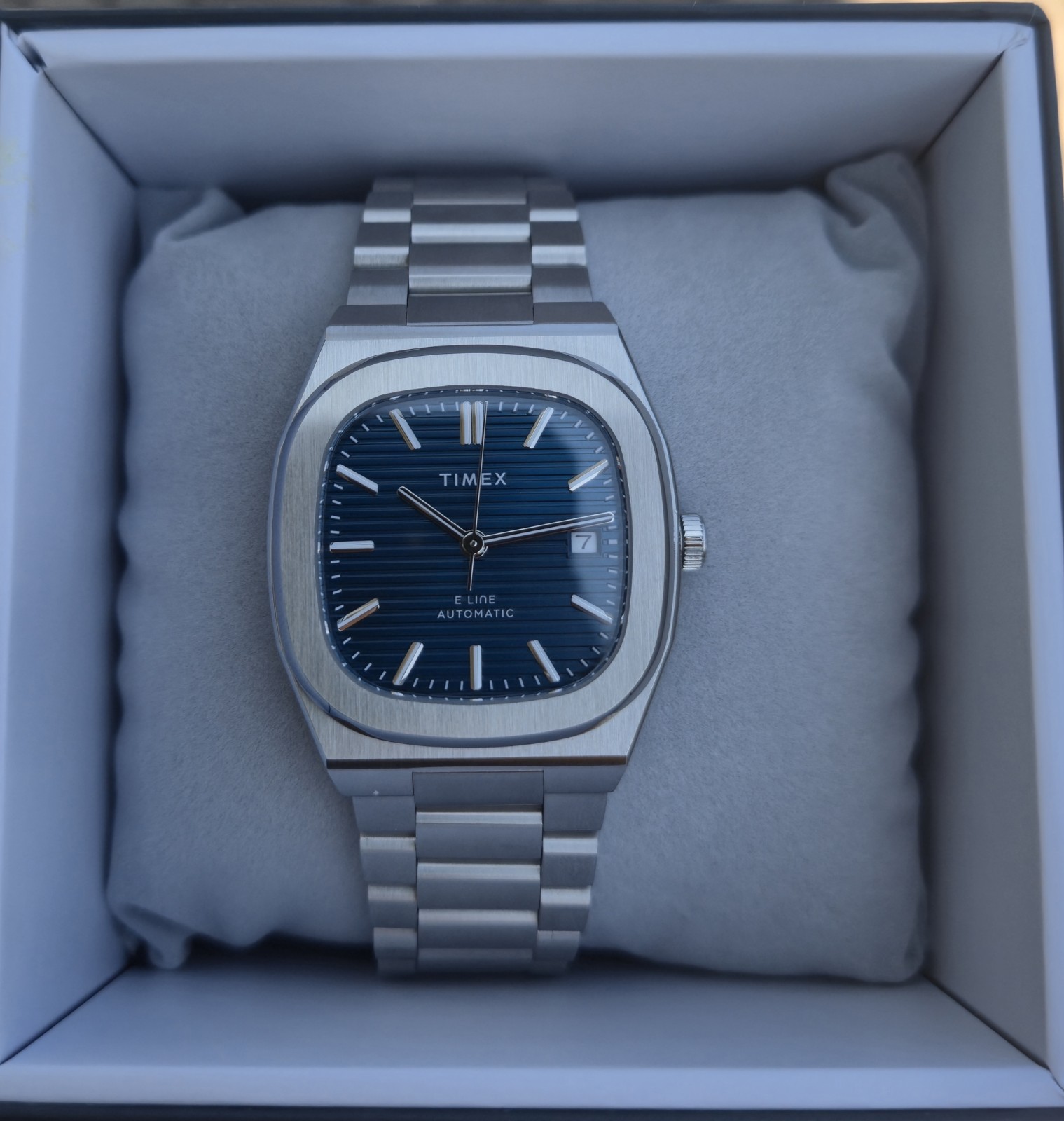 SOLD OUT Timex E Line 38mm TW6A00700 VQ Blue Dial SOLD OUT Timex E Line 38mm TW6A00700 VQ Blue Dial