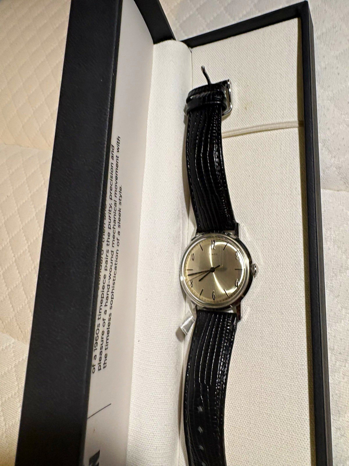 Timex Marlin Women\'s Manual Wind Watch Silver Dial Black Leather Strap w/ Box Timex Marlin Women\'s Manual Wind Watch Silver Dial Black Leather Strap w/ Box