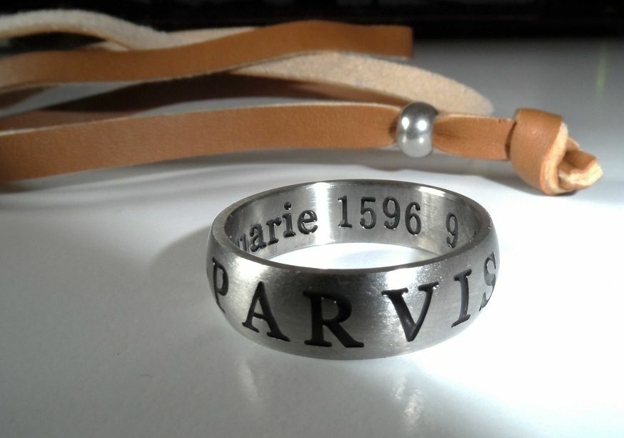 NEW Uncharted 3 Sir Francis Stainless Steel Drake\'s Ring + Leather Necklace 4 2