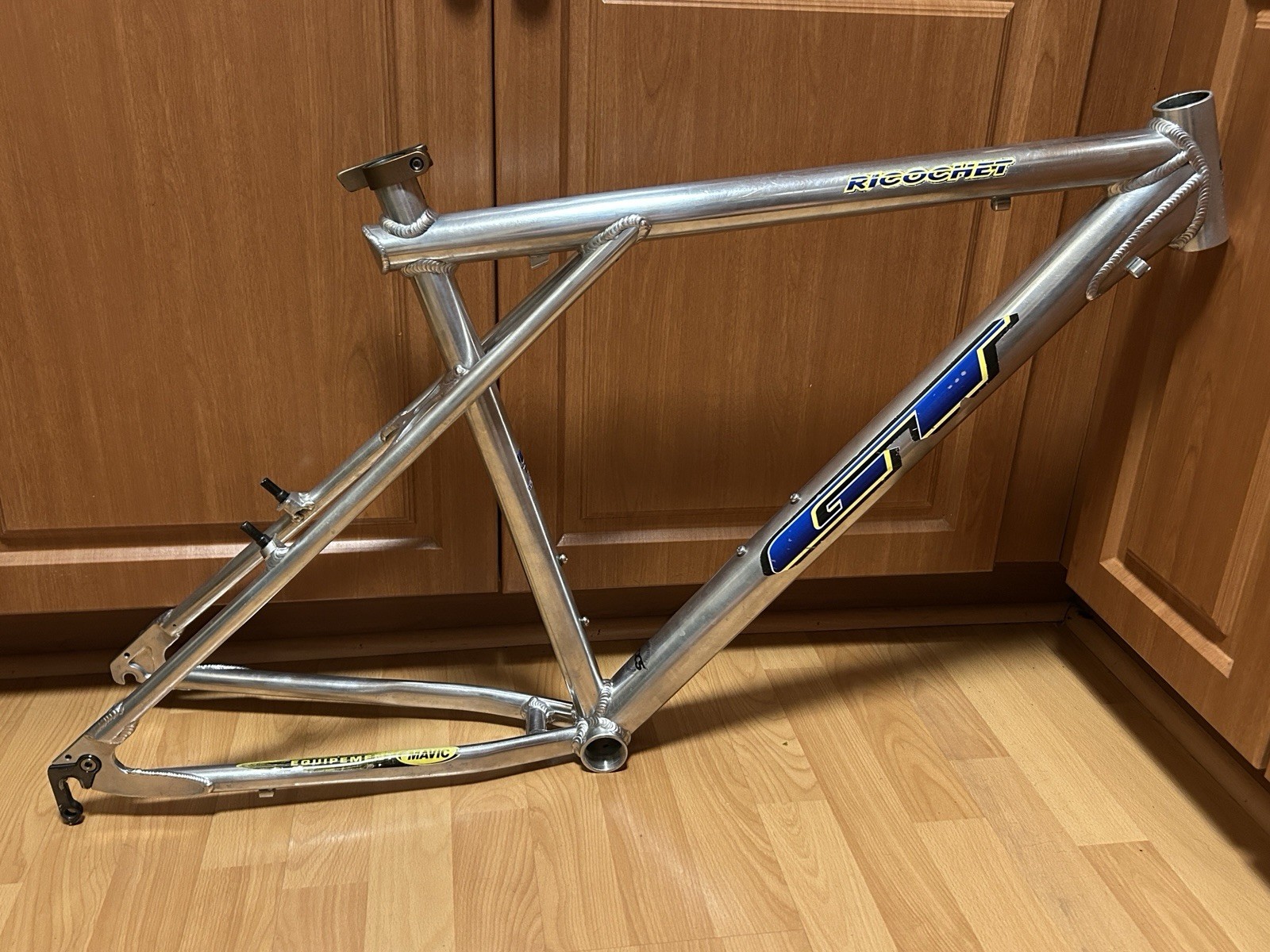 Vintage 1997 GT Ricochet Triple Triangle 18\