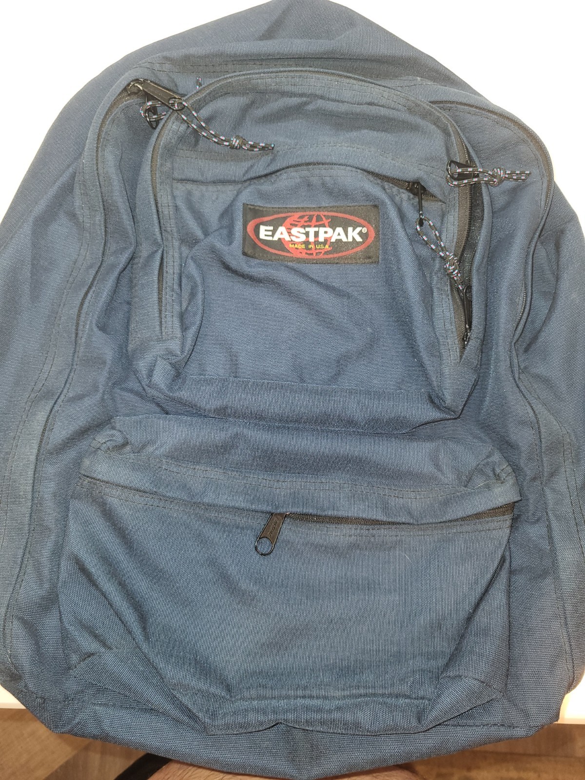 vintage navy blue Eastpak multi-pocket backpack multi zipper vintage navy blue Eastpak multi-pocket backpack multi zipper