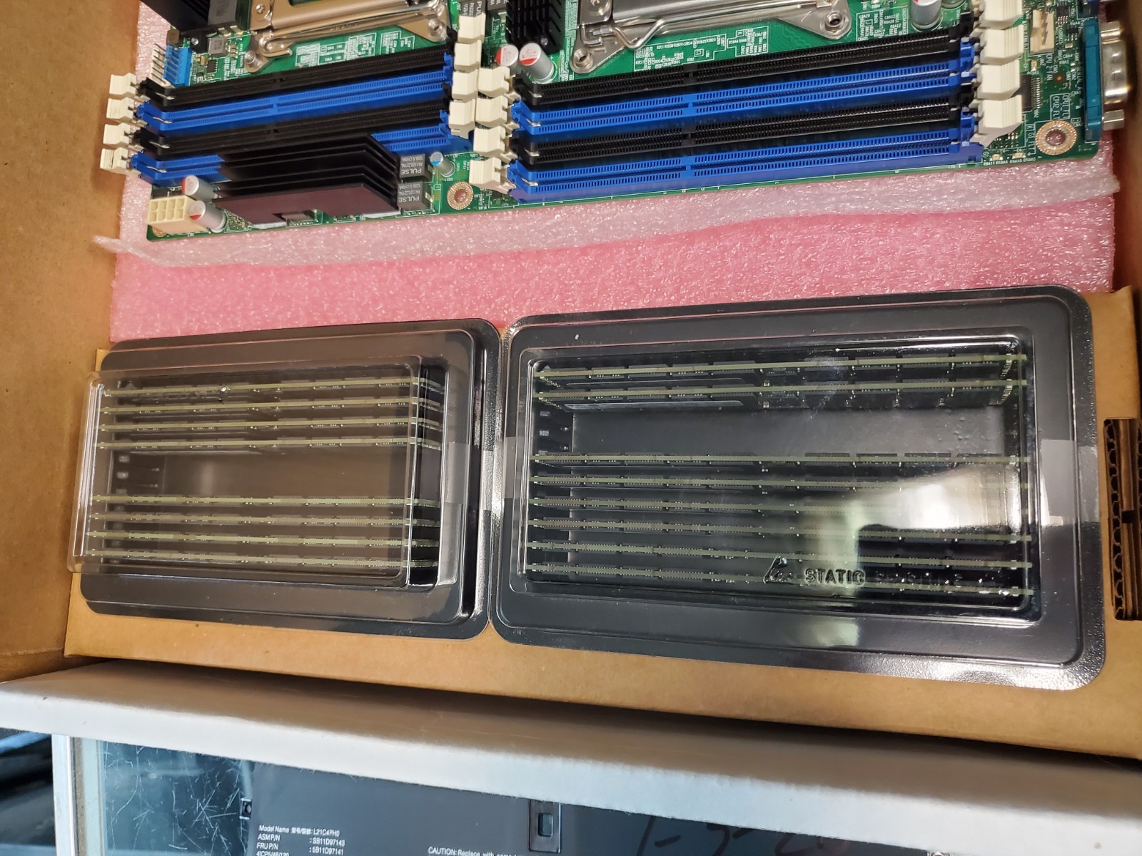 256 GB Kit 16GB 2XR4 PC3-12800R-11-11-E2-D M393B2G70BH0-CK0 ECC