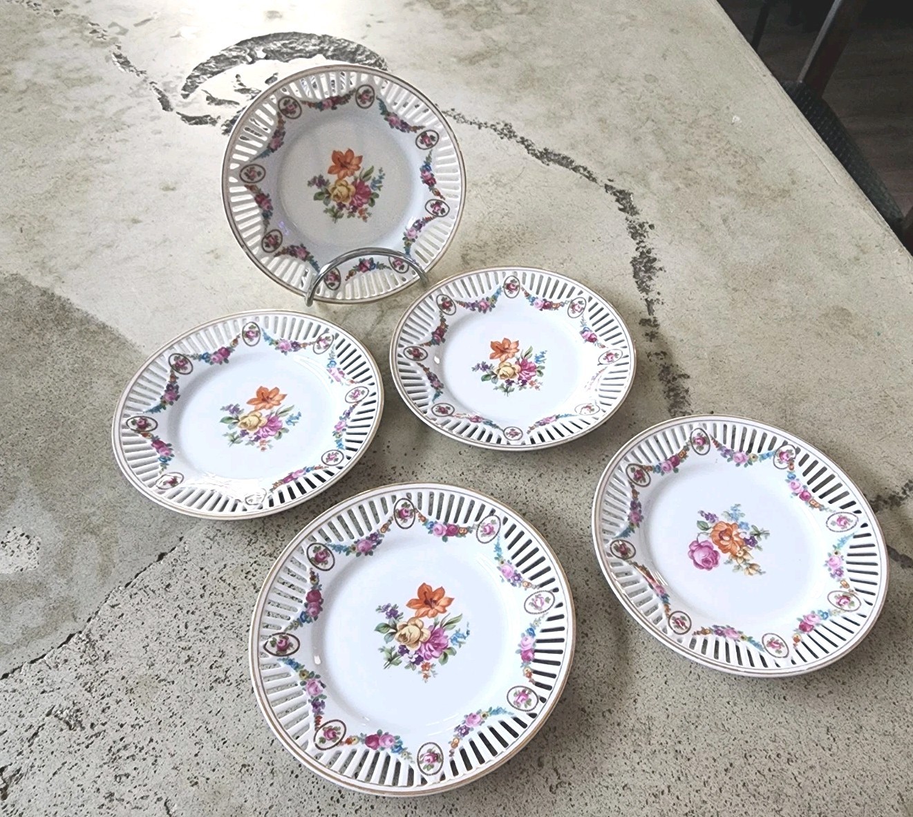 Vtg Reticulated Floral Swag Plates 6” Made In Germany Schumann Bavaria Porcelain