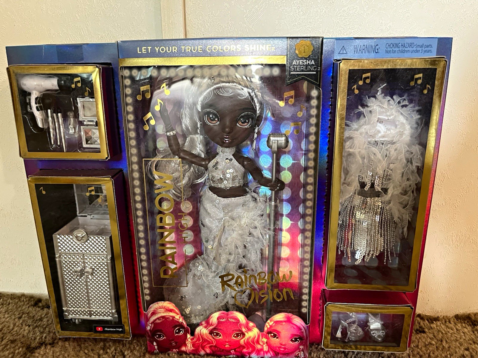 MGA Rainbow High Ayesha Sterling Rainbow Divas Doll w/ Outfit & Acc MGA Rainbow High Ayesha Sterling Rainbow Divas Doll w/ Outfit & Acc