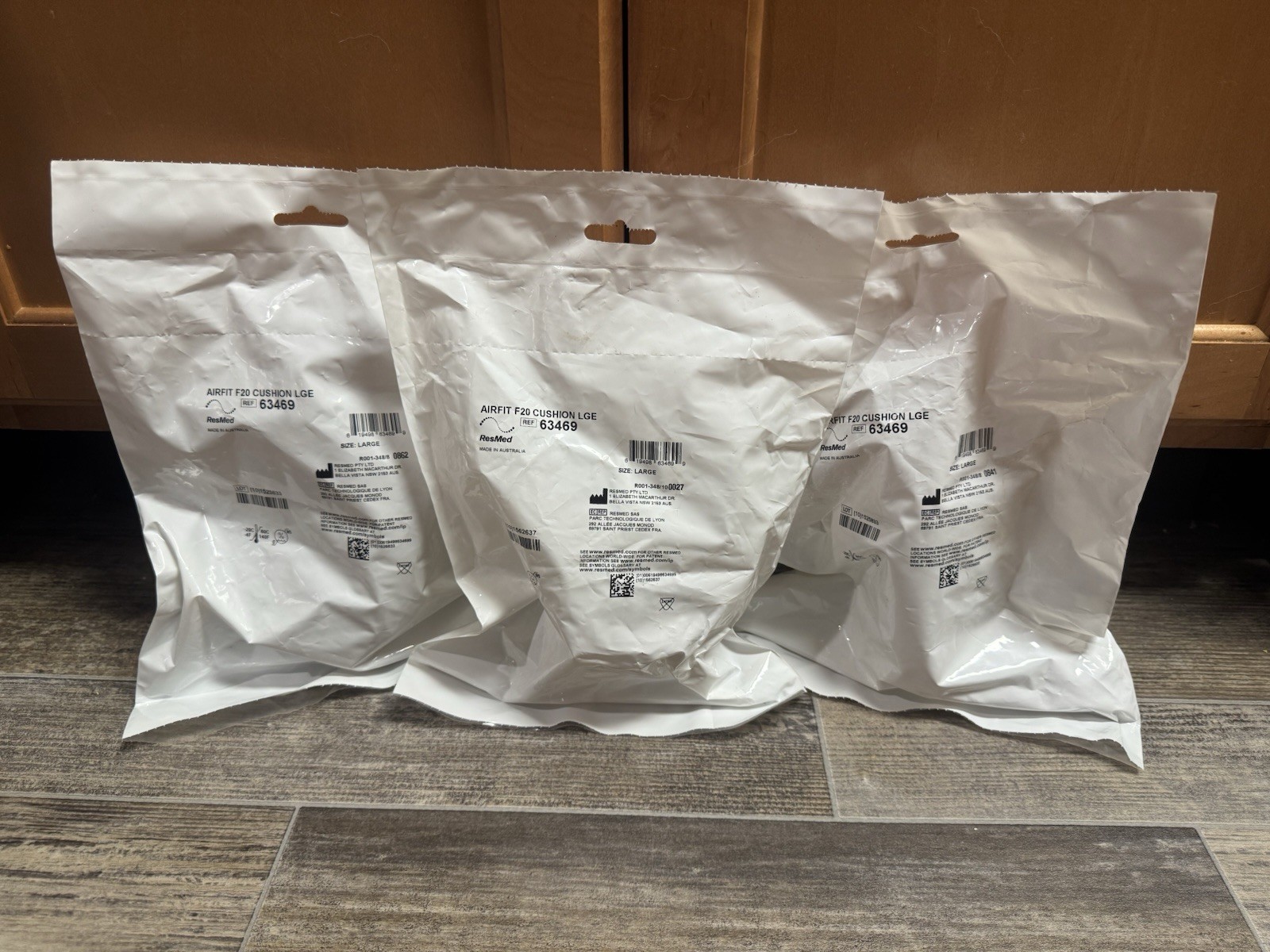 Lot Of 3 ResMed 63469 AirFit F20 Large Cushion Replacement 3 New Factory Sealed Lot Of 3 ResMed 63469 AirFit F20 Large Cushion Replacement 3 New Factory Sealed