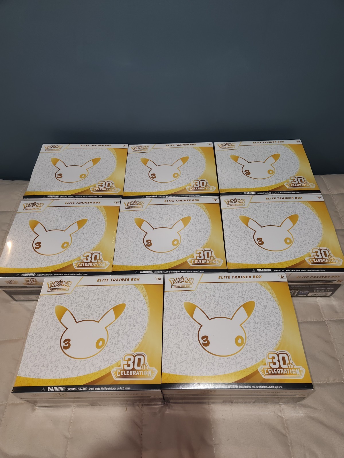 Pokémon 30th Anniversary Celebration Elite Trainer Box ETB Factory Sealed New Pokémon 30th Anniversary Celebration Elite Trainer Box ETB Factory Sealed New