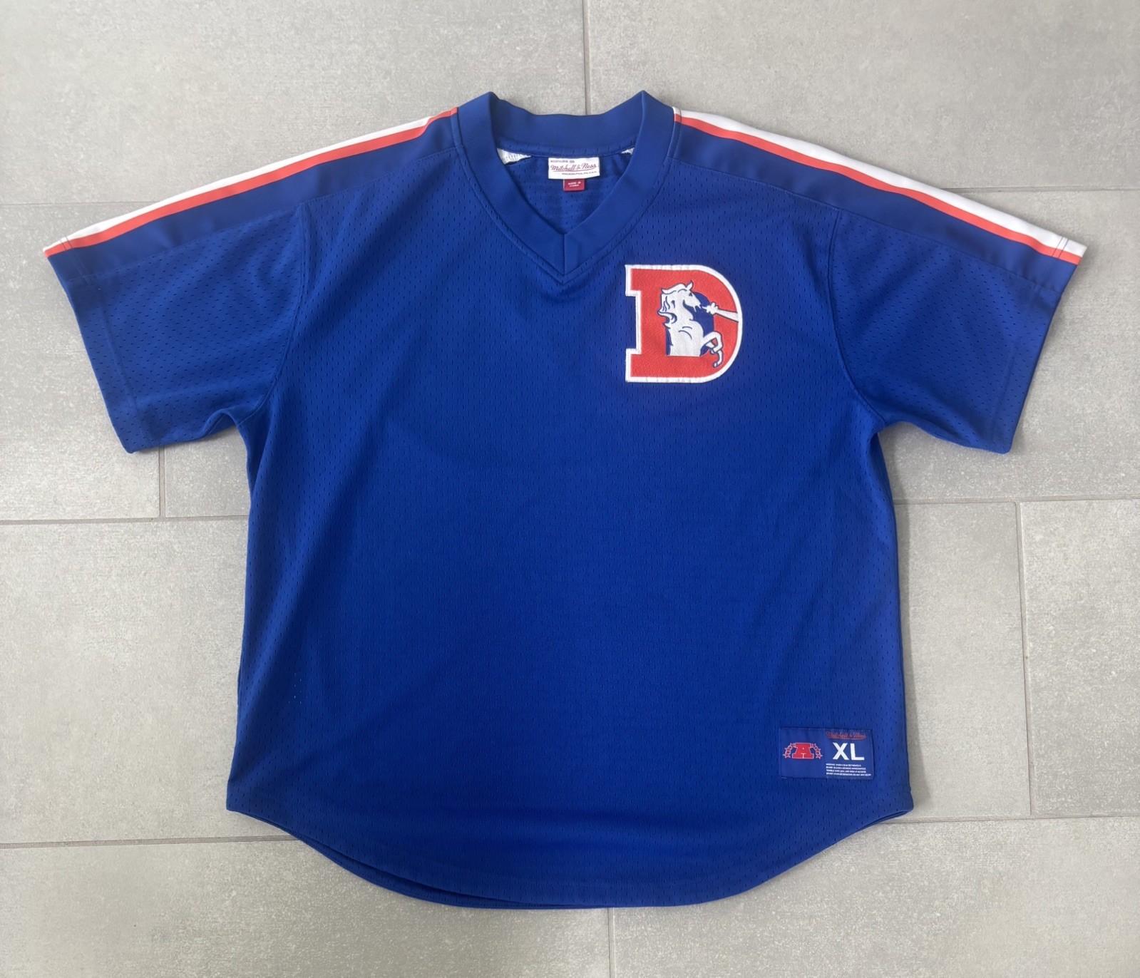 RARE Mitchell & Ness - NFL Denver Broncos Mesh 