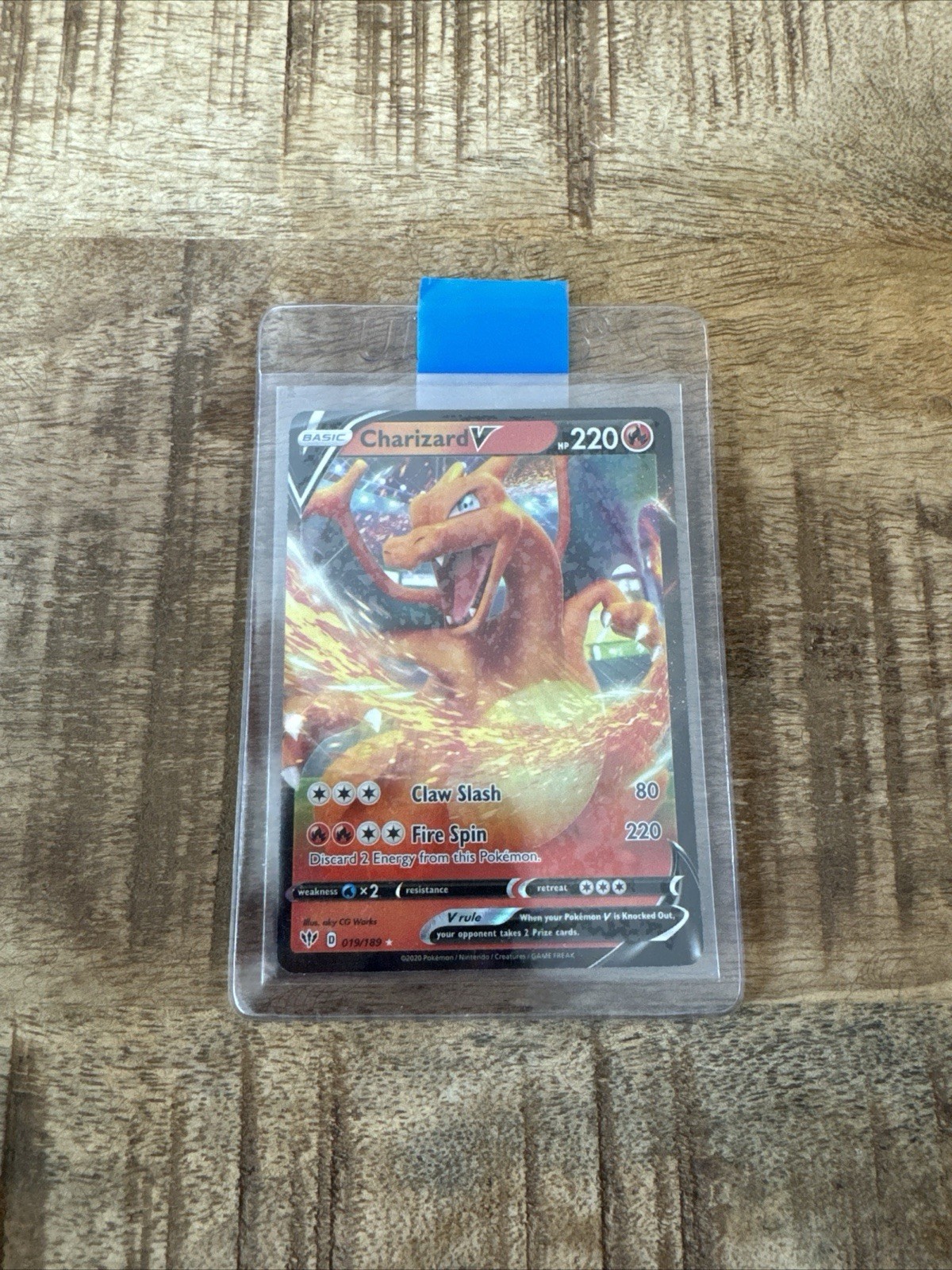 2020 Pokemon SWSH Darkness Ablaze Charizard V #019/189