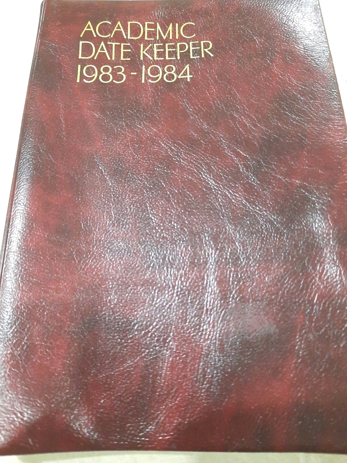 Leatherette New Vintage Academic Date Keeper 1983-1984 Unused Rare History Leatherette New Vintage Academic Date Keeper 1983-1984 Unused Rare History