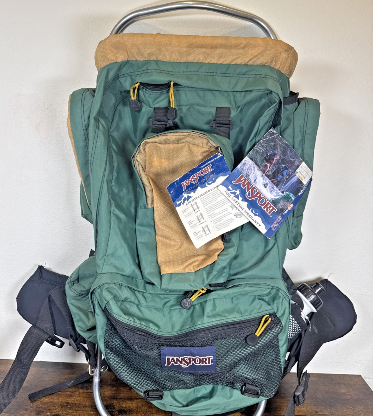 Vintage Rainier Jansport Scout II External Frame Pack Aluminum NOS Tags Attached