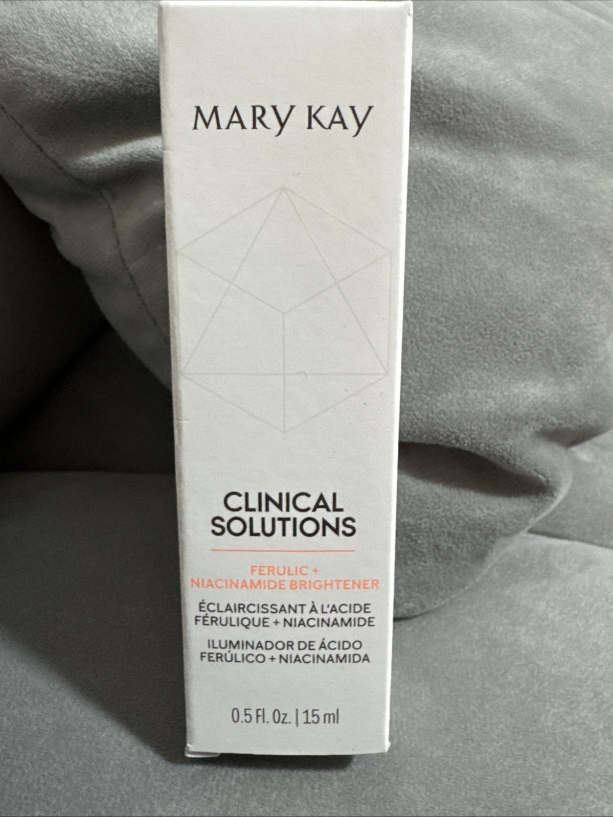 Mary Kay Clinical Solutions Ferulic Niacinamide Brightener 0.5 fl oz Mary Kay Clinical Solutions Ferulic Niacinamide Brightener 0.5 fl oz