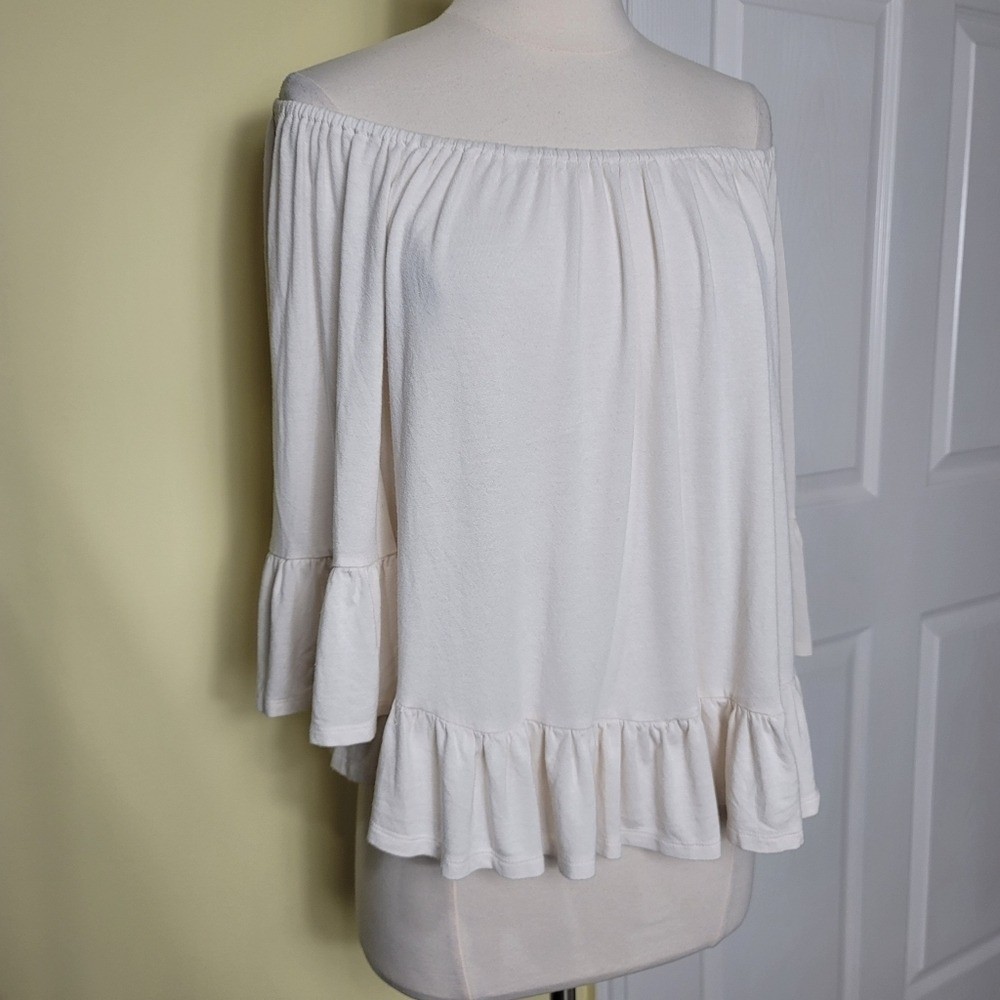 Ecote Urban Outfitters Cream Cold Shoulder Boho Indie Blouse Size S Ecote Urban Outfitters Cream Cold Shoulder Boho Indie Blouse Size S