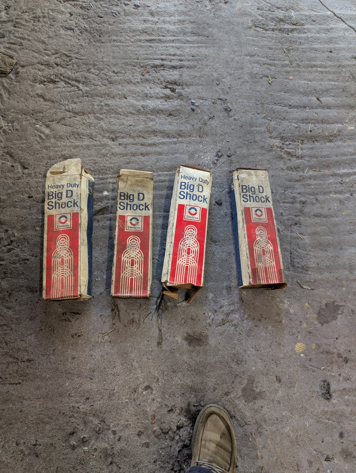 1970s Nos Delco Big D Shocks 1970s Nos Delco Big D Shocks