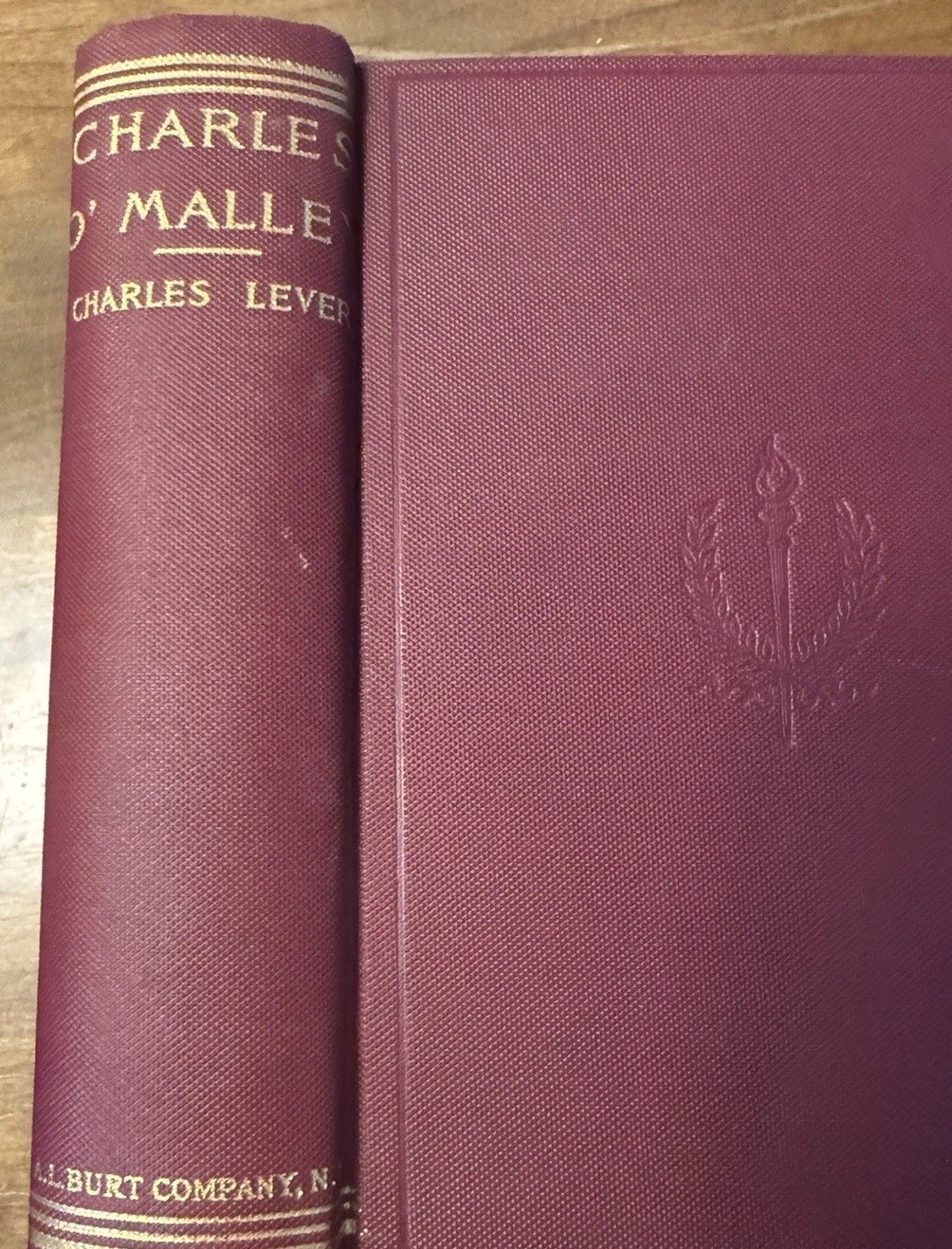 Charles O’Malley Irish Dragoon Lever AL Burt Red HC c1902 Antique