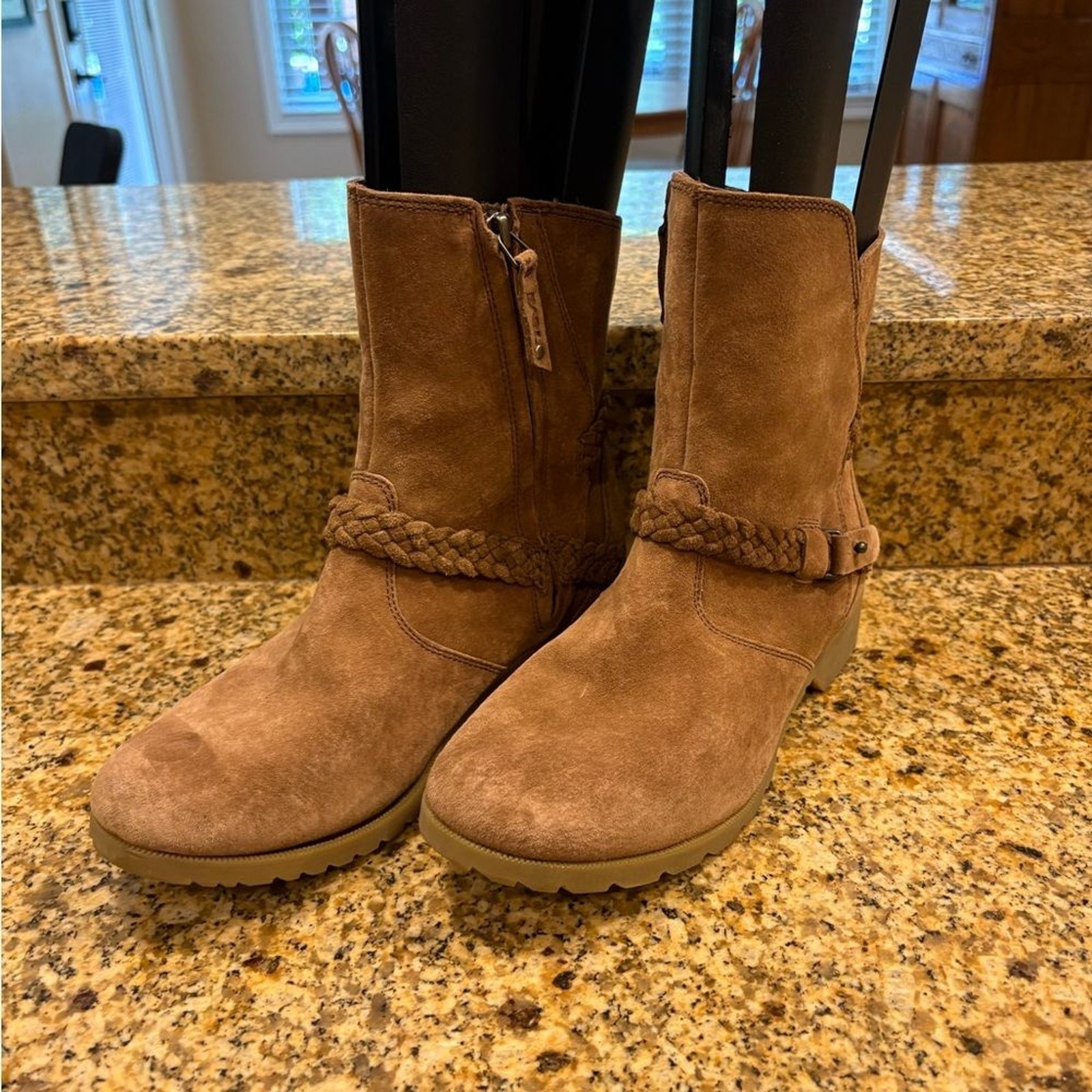Teva De La Vina Suede Ankle Boot Leather Suede Bootie Brown Size 8.5