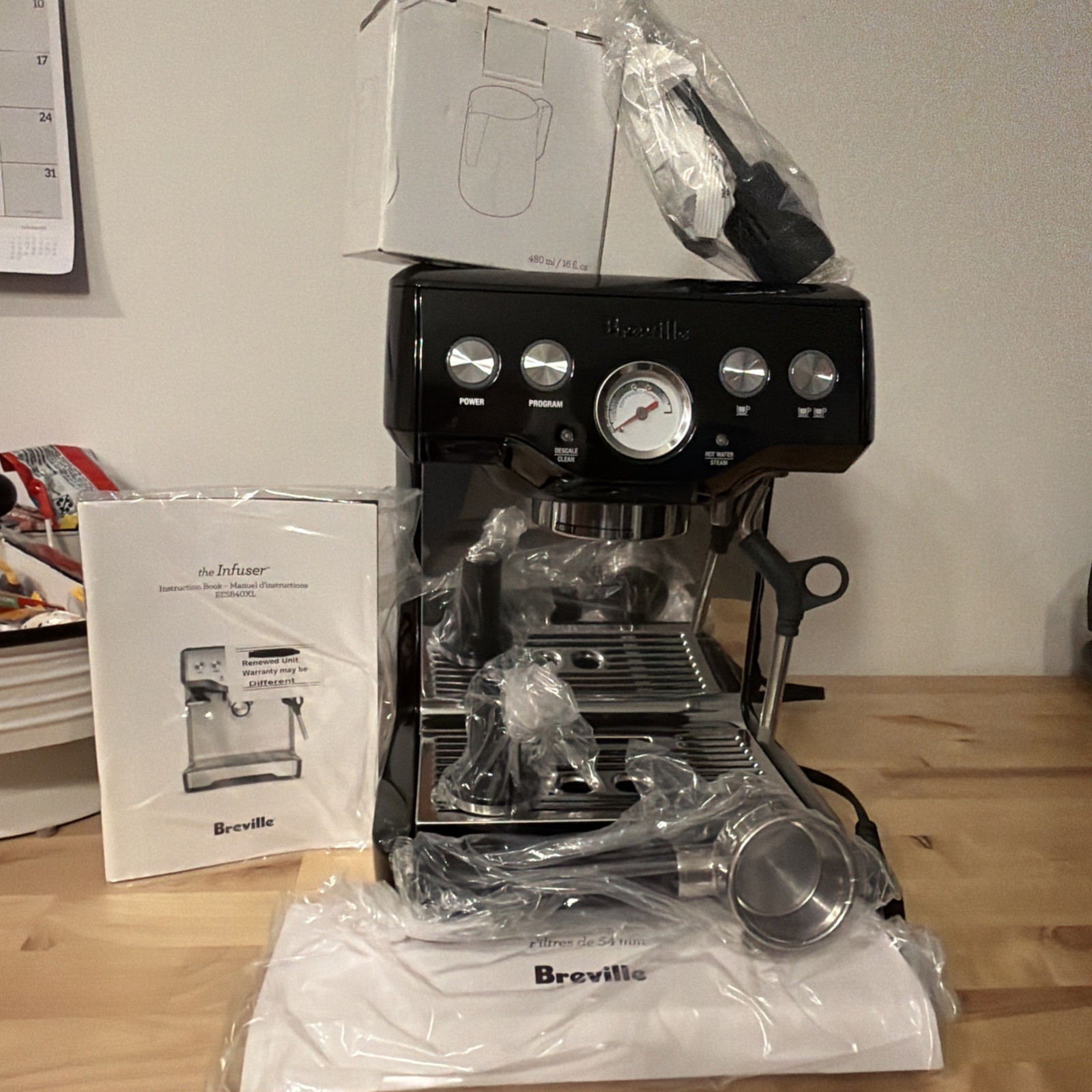 Breville BES840XL Stainless Espresso Machine -factory Renewed Unit Breville BES840XL Stainless Espresso Machine -factory Renewed Unit