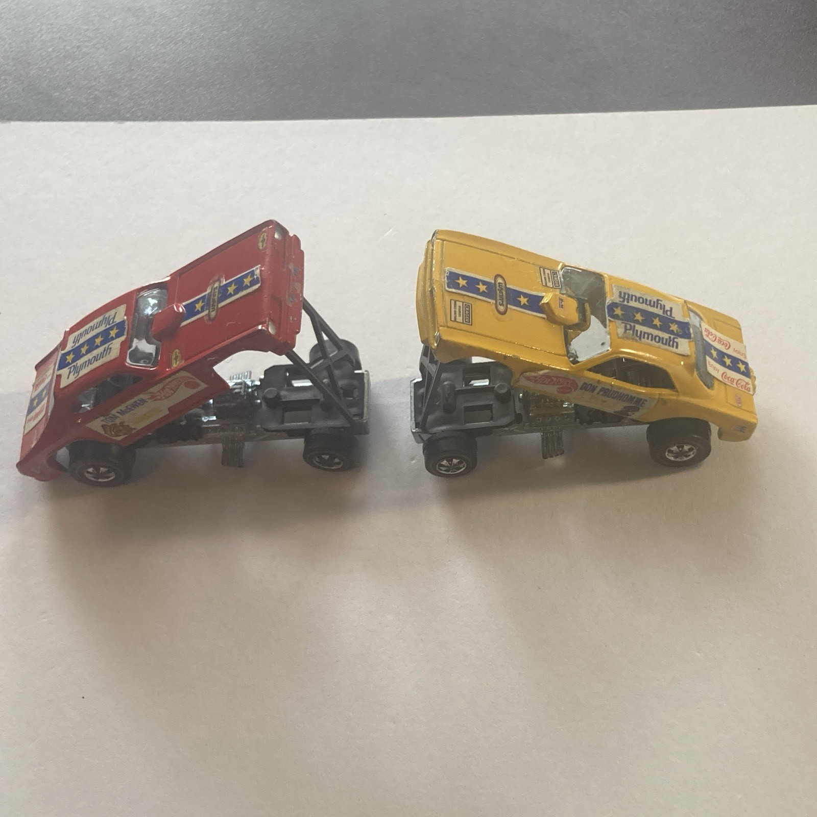 1969 Vintage Hot Wheels Redline Yellow Snake and Red Mongoose, Hong Kong