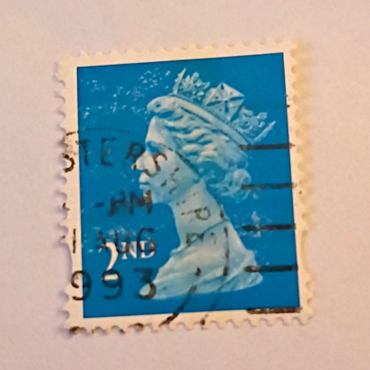 Great Britain Elizabeth II Machin 2nd Class Blue Used Stamp, Royalty, Decimal Great Britain Elizabeth II Machin 2nd Class Blue Used Stamp, Royalty, Decimal