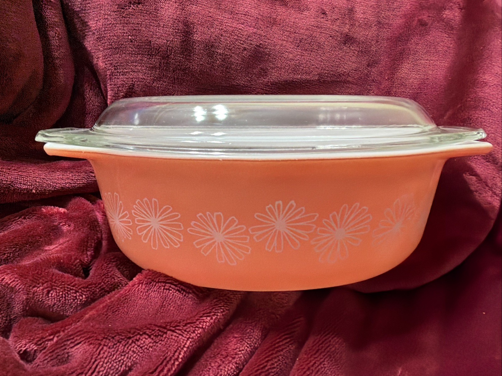 VTG Nice PYREX 1.5QT Pink Daisy Cinderella Oval Covered Casserole Bake Dish 043