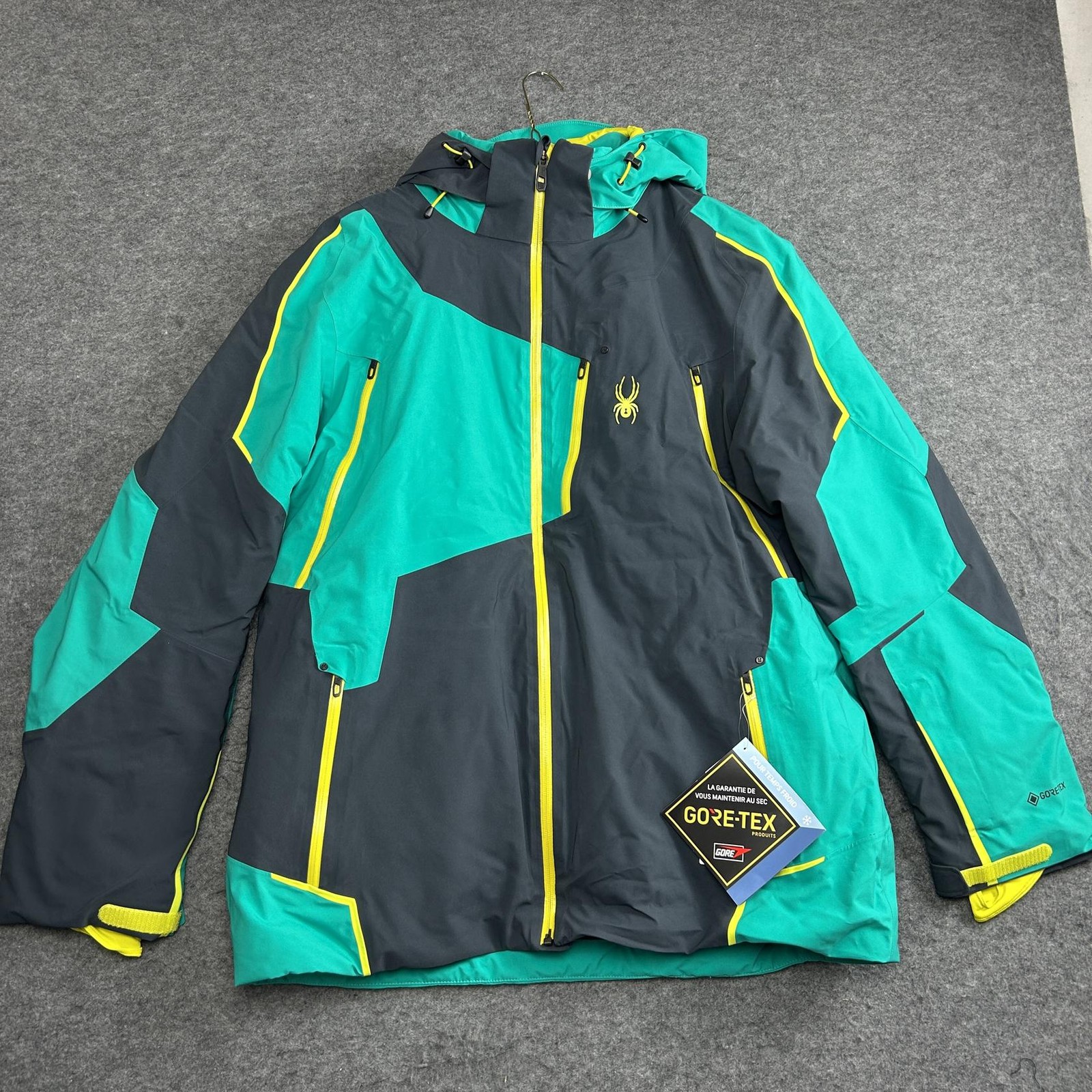 Spyder Active Sports Mens Leader GORE-TEX Insulated Ski Jacket Ebony Scuba S