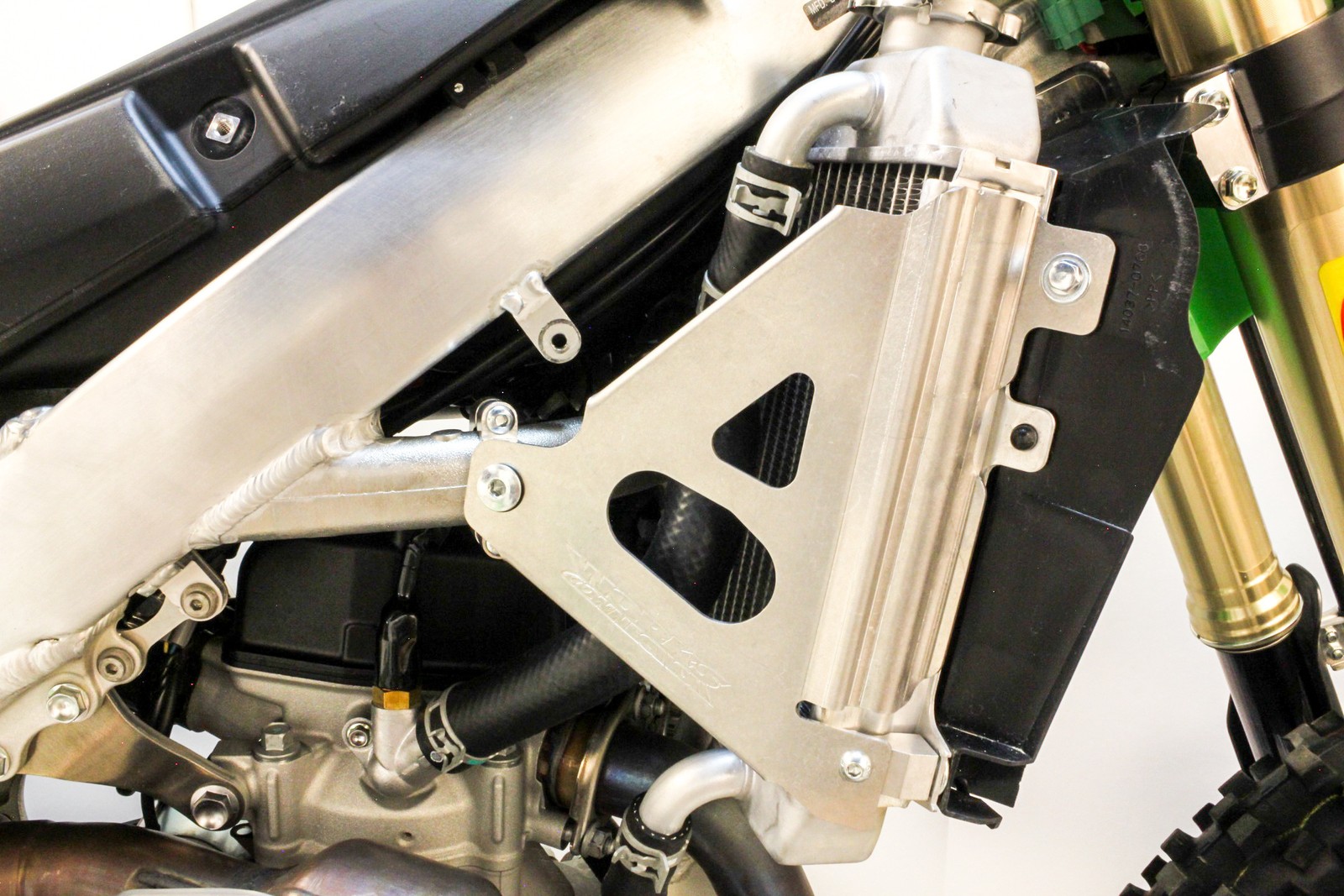 Works Connection Radiator Brace 18-300