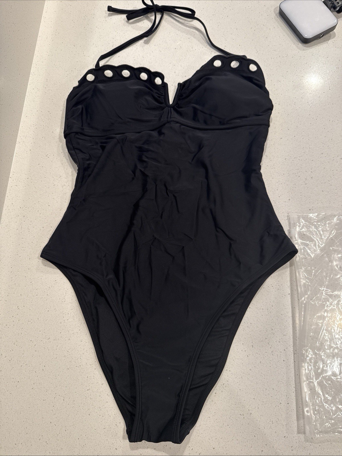Cupshe black swimsuit, size medium. Cupshe black swimsuit, size medium.