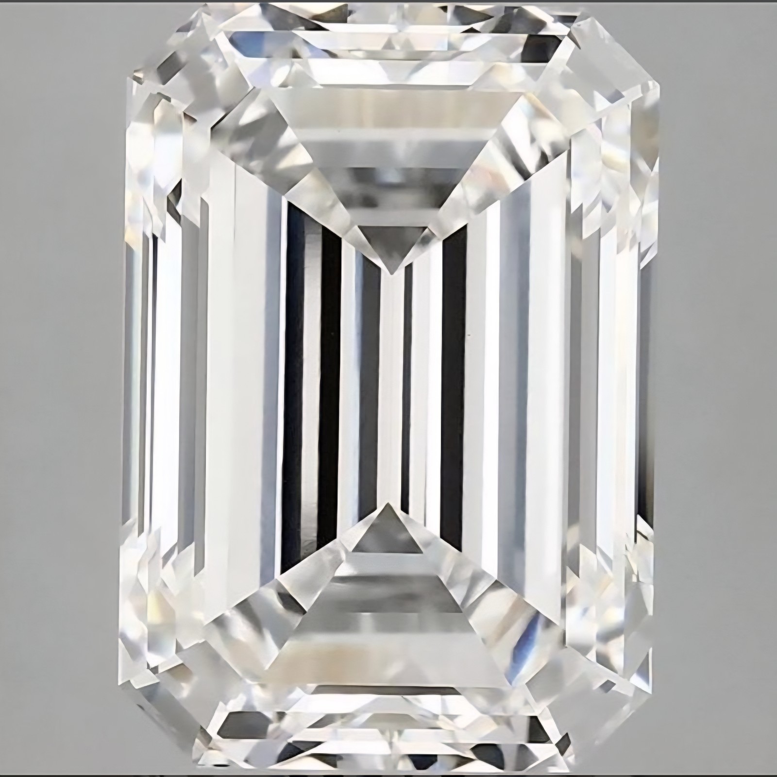 Emerald Cut 7.19 CT Lab Grown IGI Certified Loose Diamond G Color VVS2 Clarity Emerald Cut 7.19 CT Lab Grown IGI Certified Loose Diamond G Color VVS2 Clarity