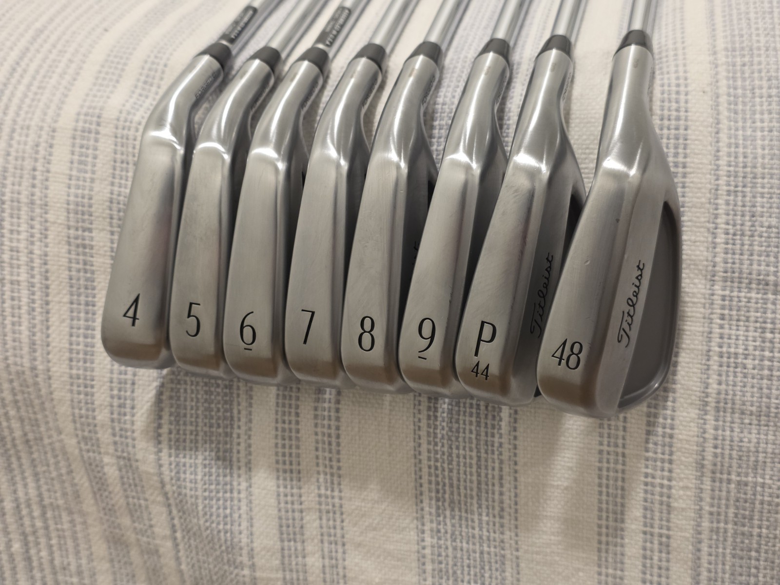 Titleist Forged 2025 T250 4 iron /T150 5-PW+48. PX 6.0. Titleist Forged 2025 T250 4 iron /T150 5-PW+48. PX 6.0.