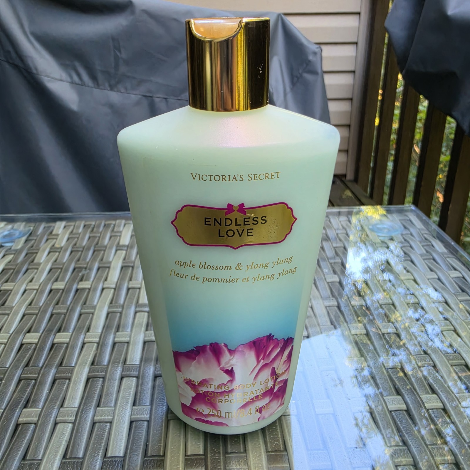 Vintage Victoria's Secret Endless Love Body Lotion 8.4 oz Apple Blossom Rare Vintage Victoria's Secret Endless Love Body Lotion 8.4 oz Apple Blossom Rare