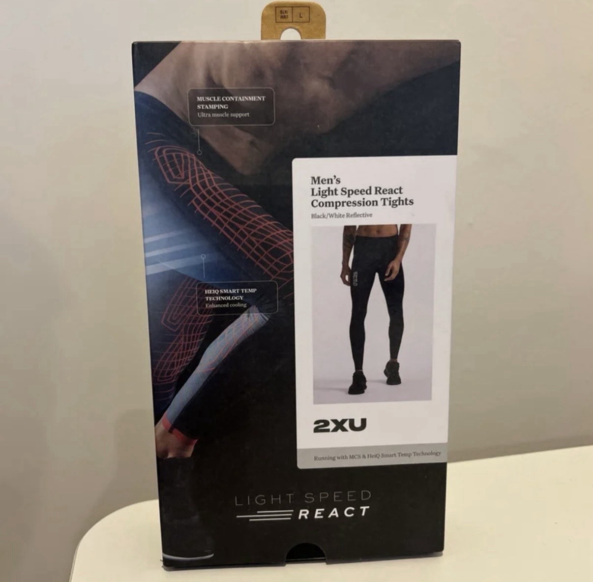2XU Men’s Light Speed Black Compression tights Size Large NWT Reflective 2XU Men’s Light Speed Black Compression tights Size Large NWT Reflective