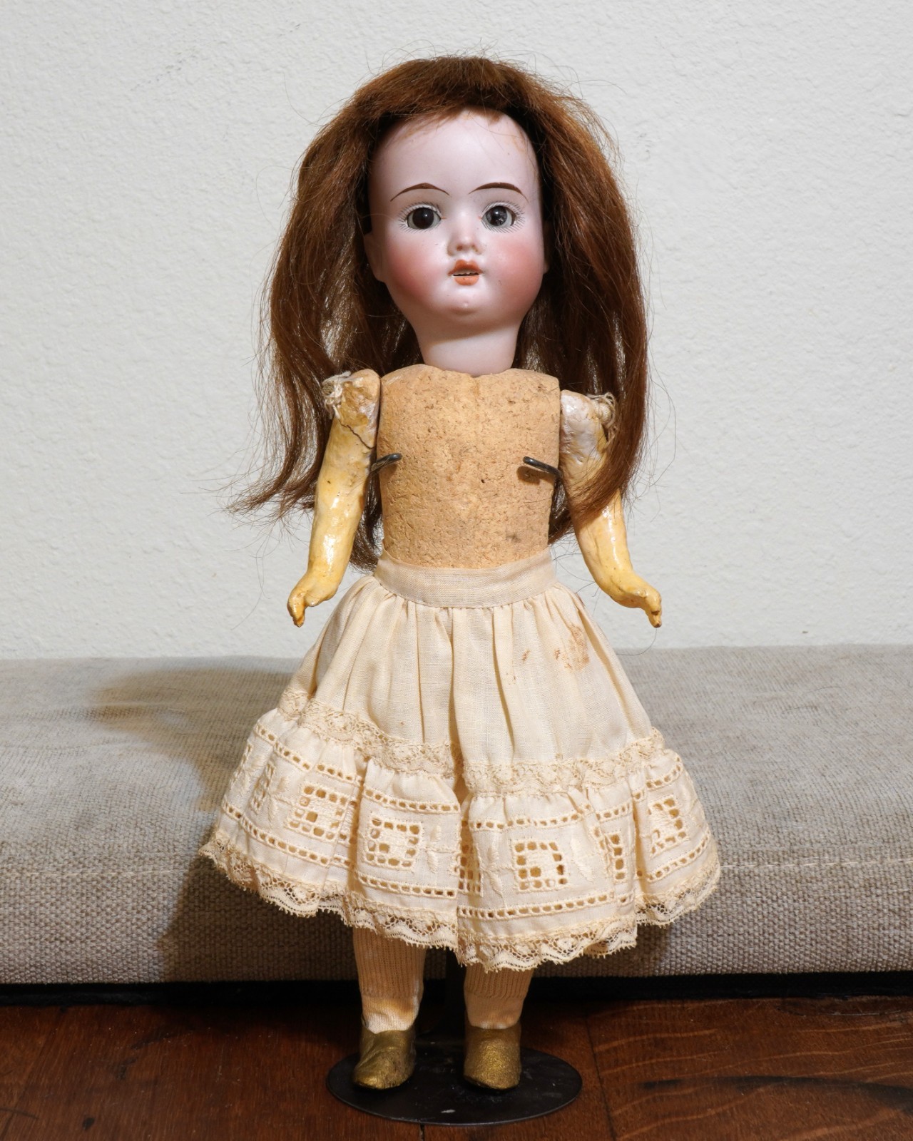 Antique Bisque Germany M 4/0 Doll 11\
