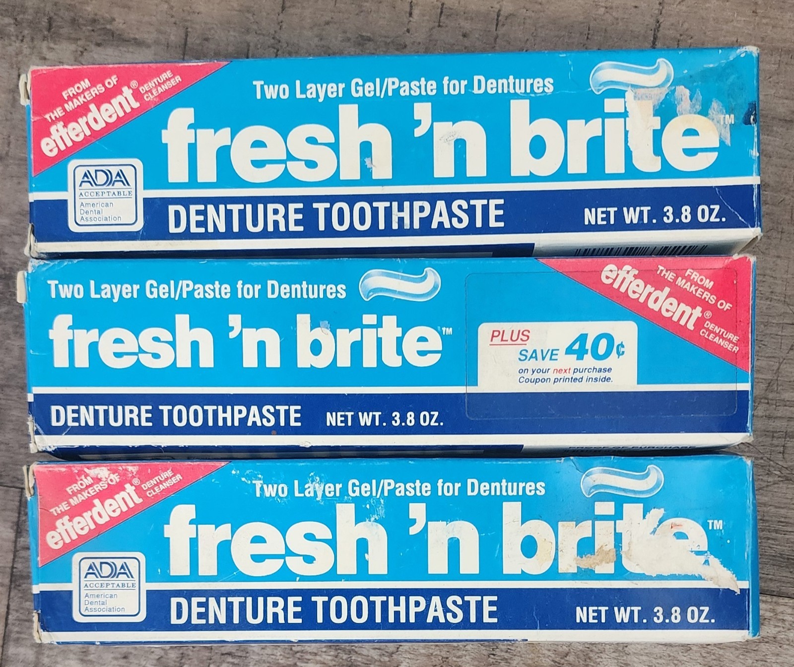 (Lot 3) RARE Vintage NOS 1980s Fresh \'n Brite Denture Toothpaste 3.8 oz (Lot 3) RARE Vintage NOS 1980s Fresh \'n Brite Denture Toothpaste 3.8 oz