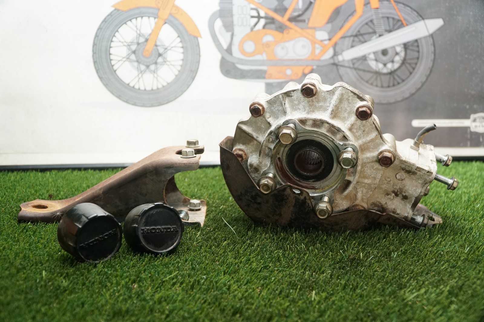 1985-1987 Honda Fourtrax 250 TRX250 Rear Differential 1985-1987 Honda Fourtrax 250 TRX250 Rear Differential