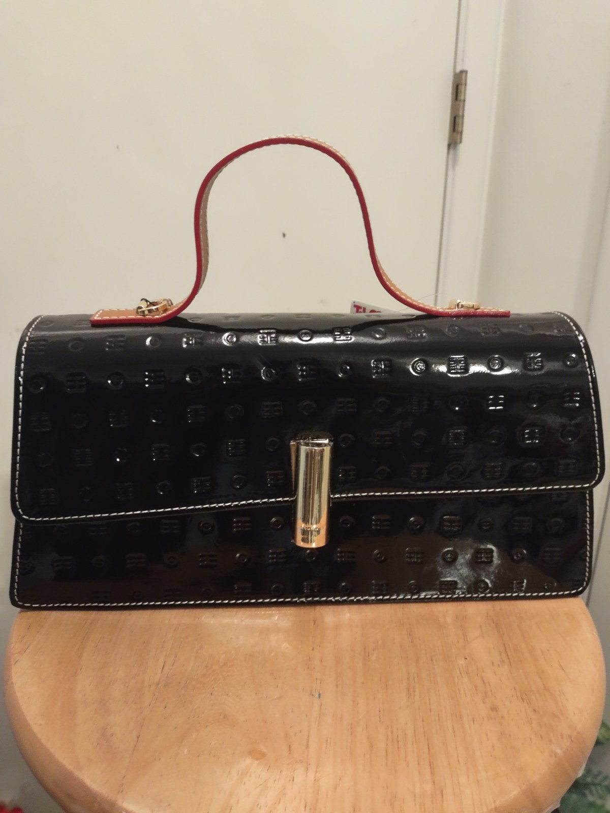  Arcadia Black Embossed Patent Leather Handbag With Adjustable/Detachable Strap